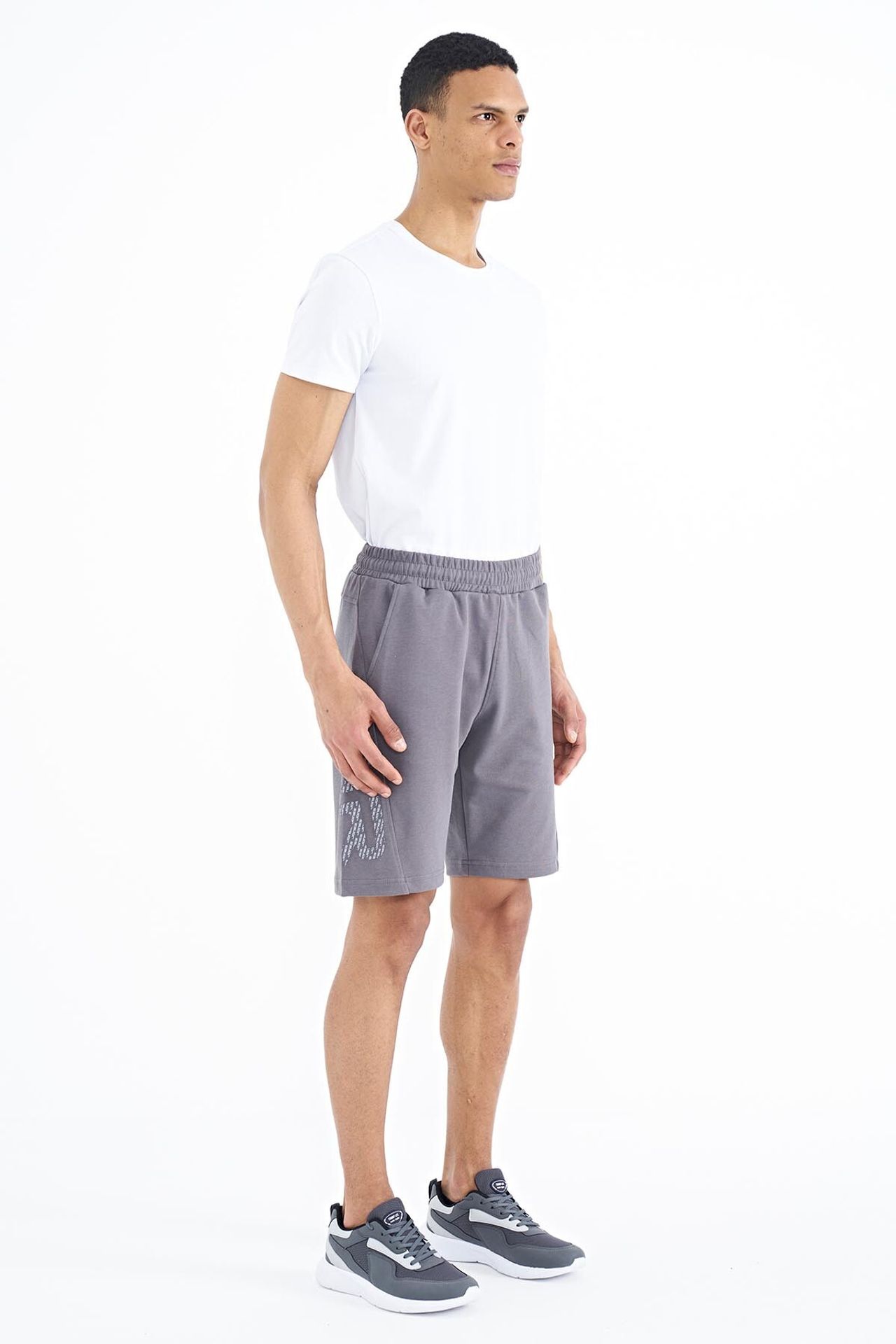 TOMMY Men's Cotton-Blend Sweat Shorts 4