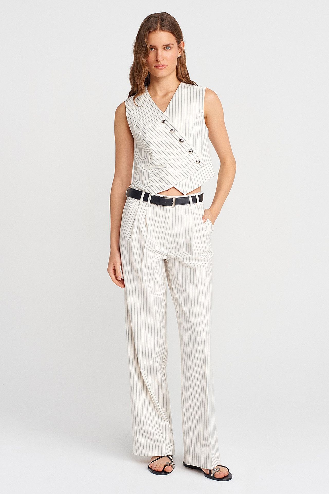 DILVIN Women's Straight-leg Trousers 1