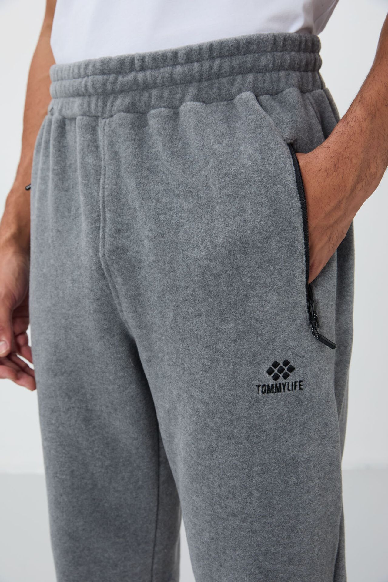 TOMMY Men's Zipper Sweatshirt And Pants Set 5