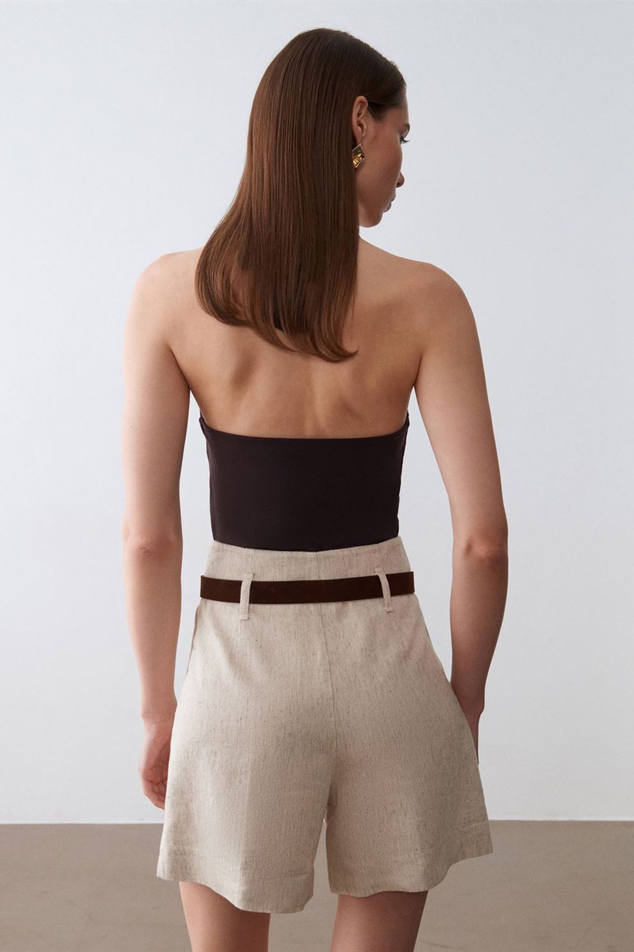 DILVIN Sleeveless Cowl Neck Tie Blouse 2