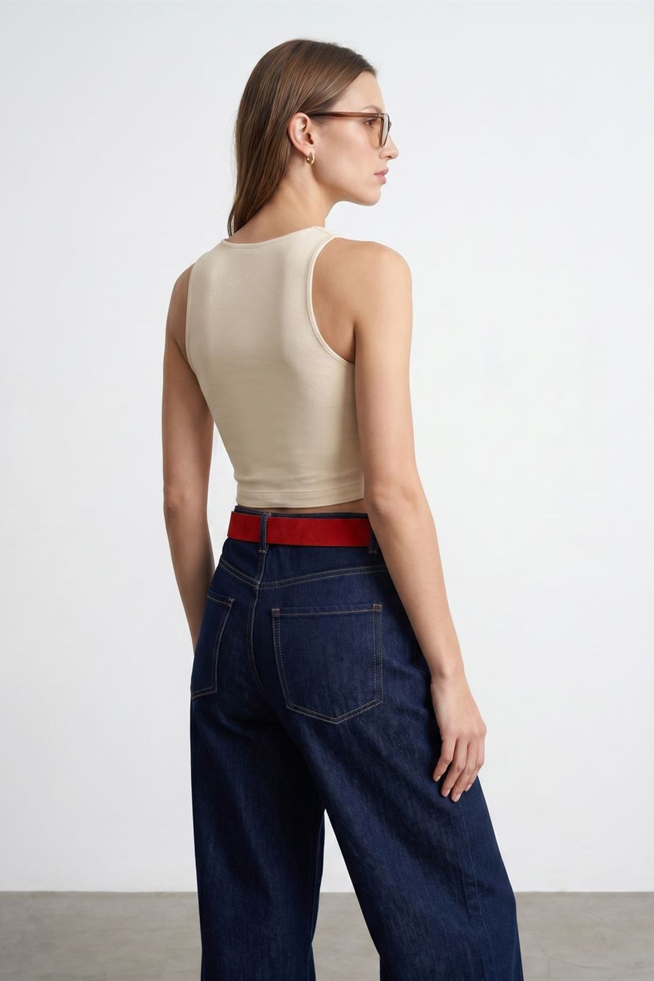 DILVIN Ribbed Sleeveless Crop Blouse 2