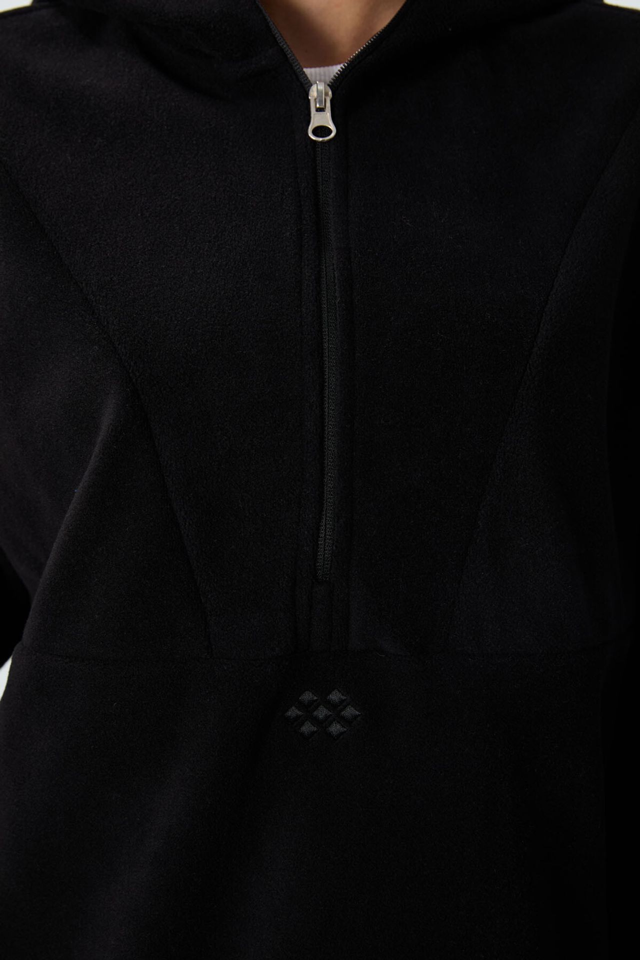 TOMMY Oversized Plush Half-zip Hooded Sweatshirt 5