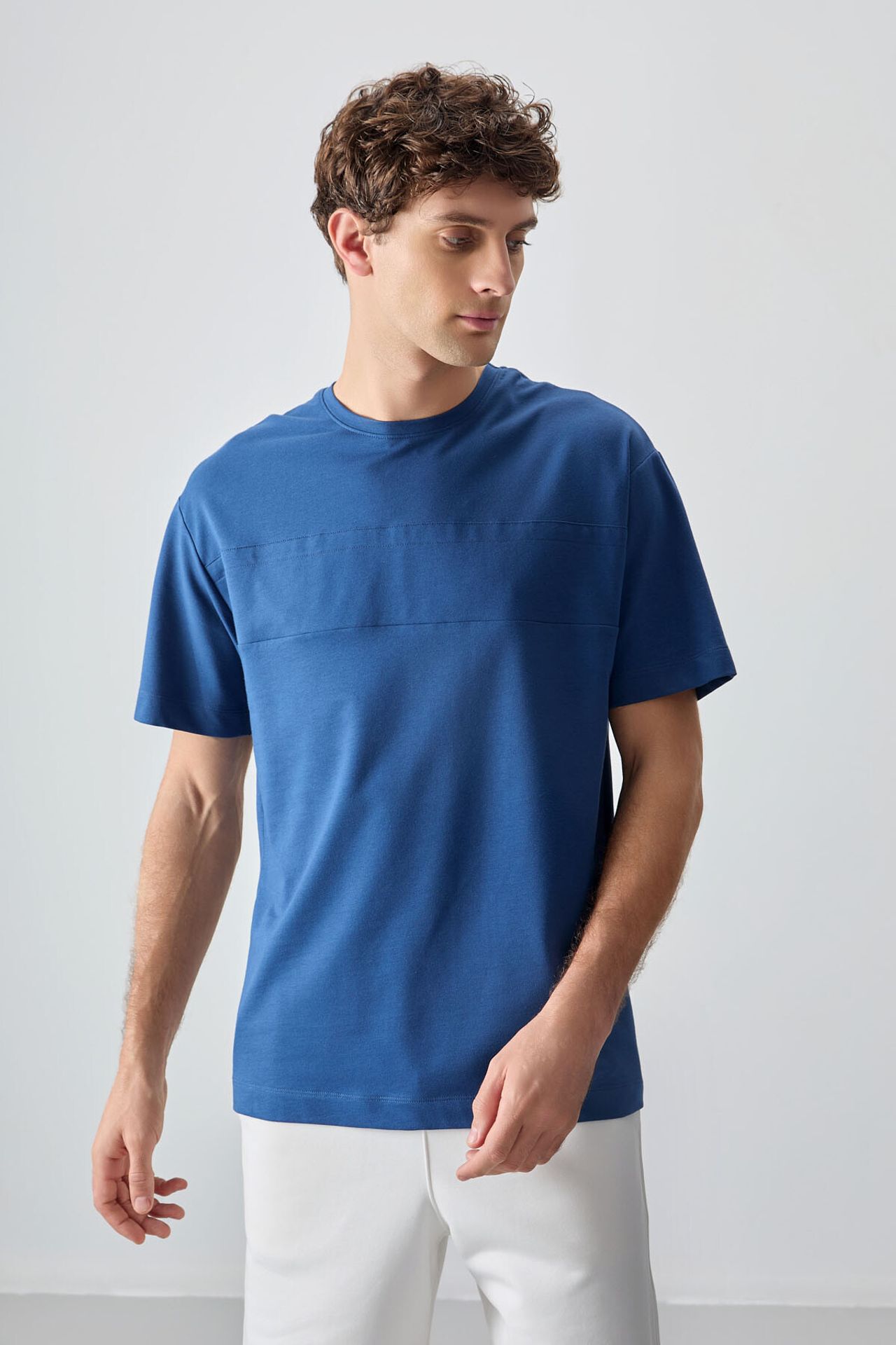 TOMMY Oversized Crew Neck T-Shirt 4