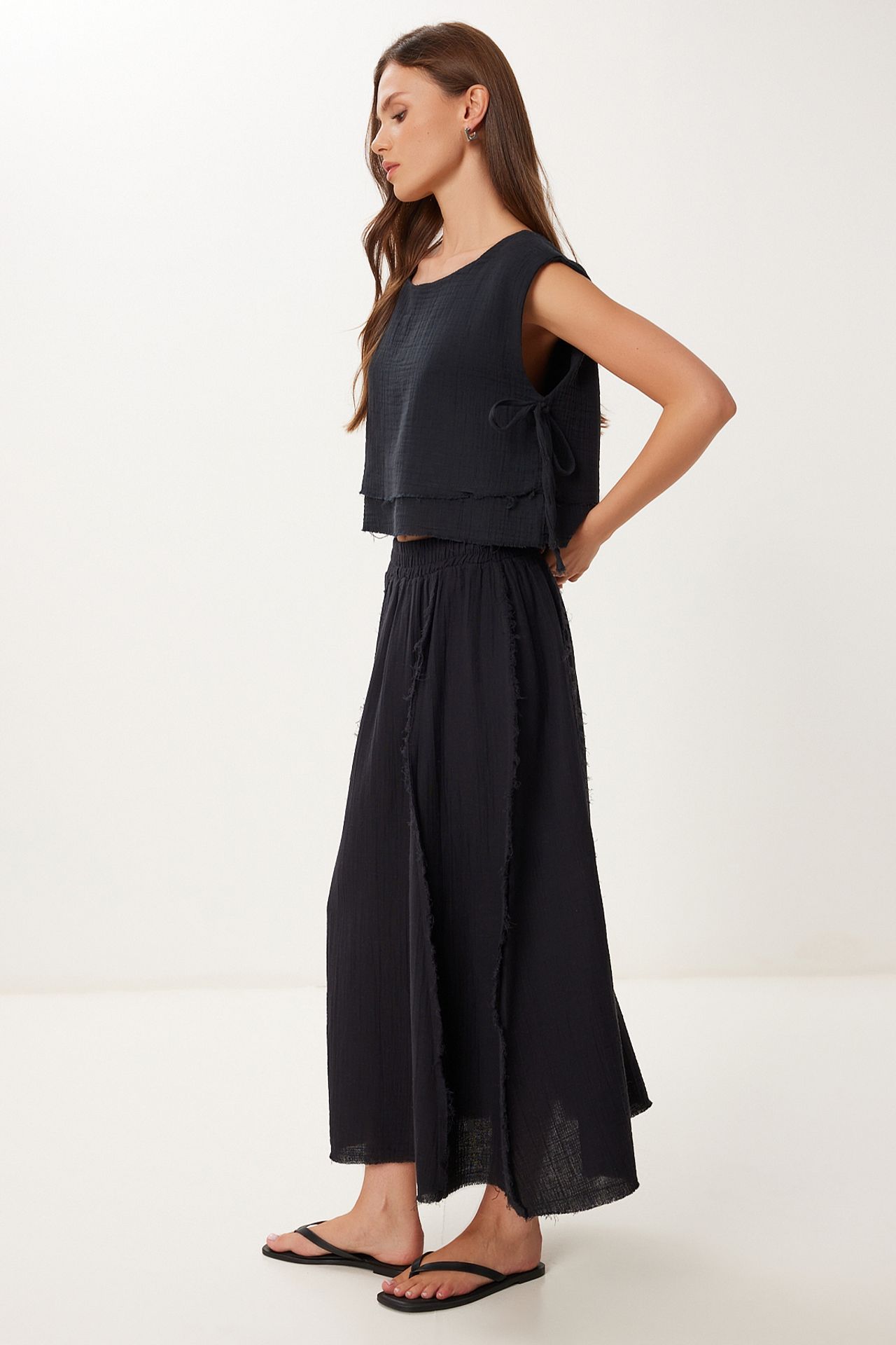 ISTANBUL Cotton Sleeveless Blouse and Wide-Leg Skirt Set 2