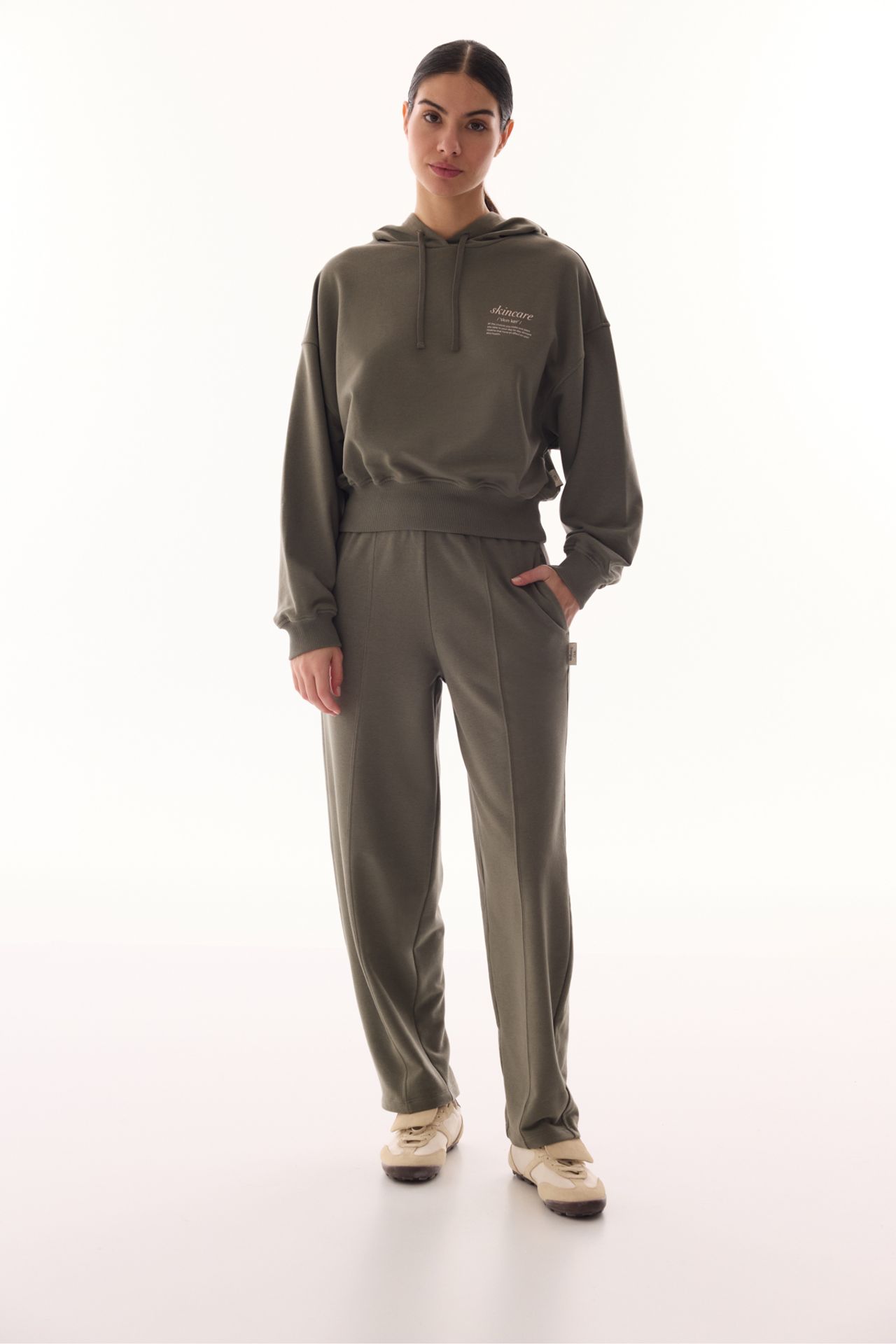 PENTI Hooded Crop Long Sleeve Sweatshirt 3