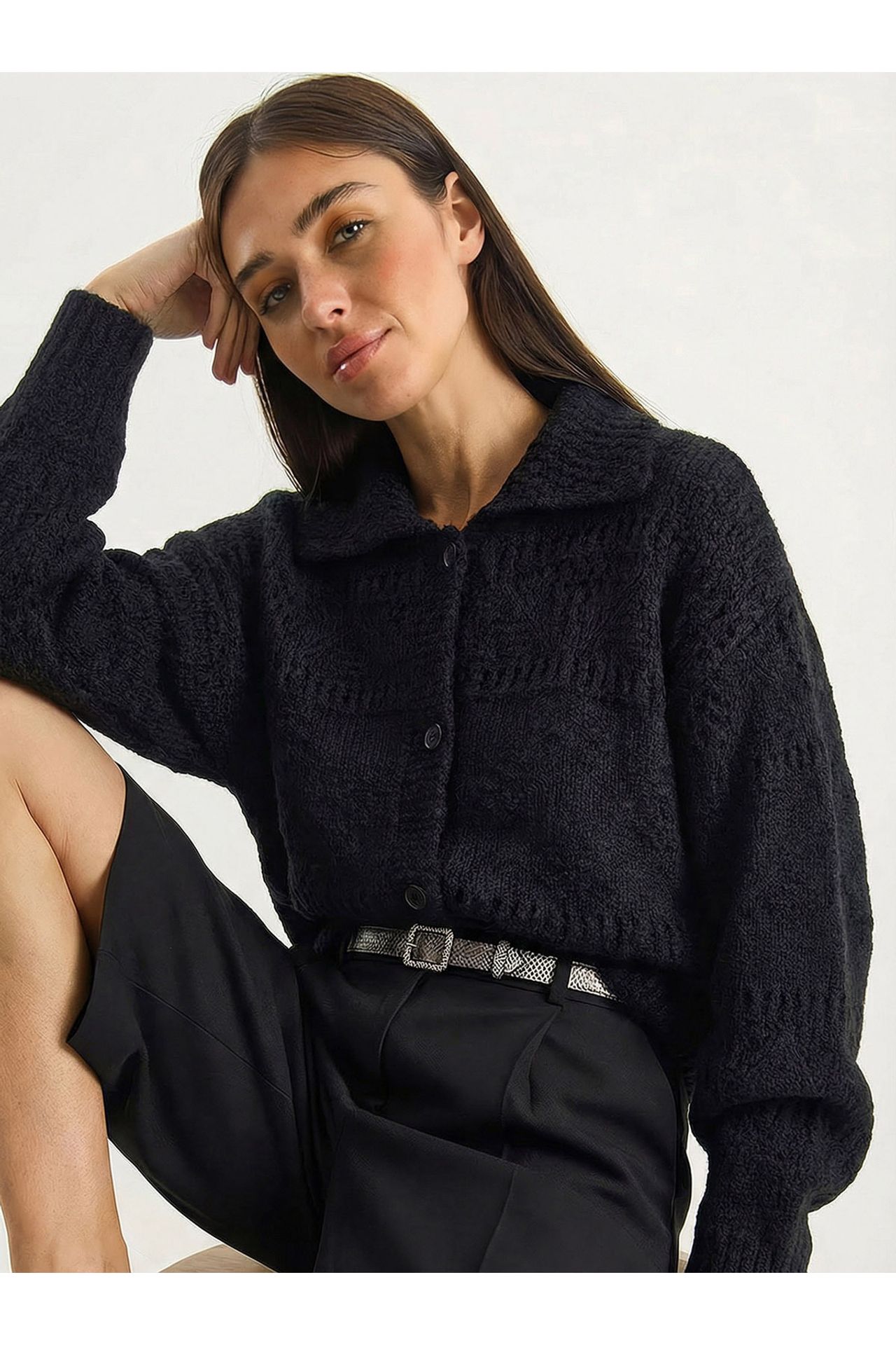 LUCCI Textured Polo Collar Button Cardigan 3