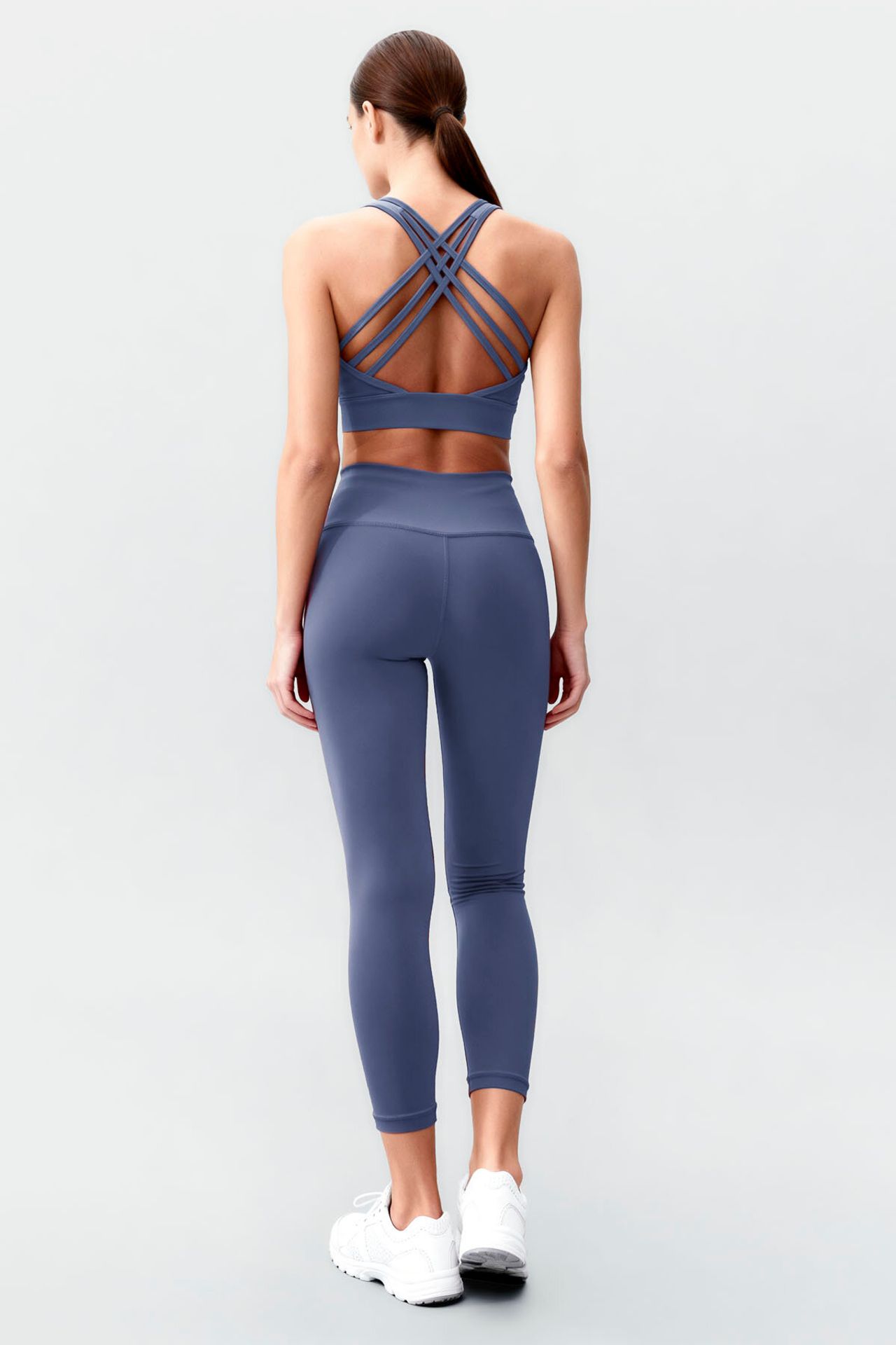 TOMMY Sleeveless Athletic Set With Leggings 6