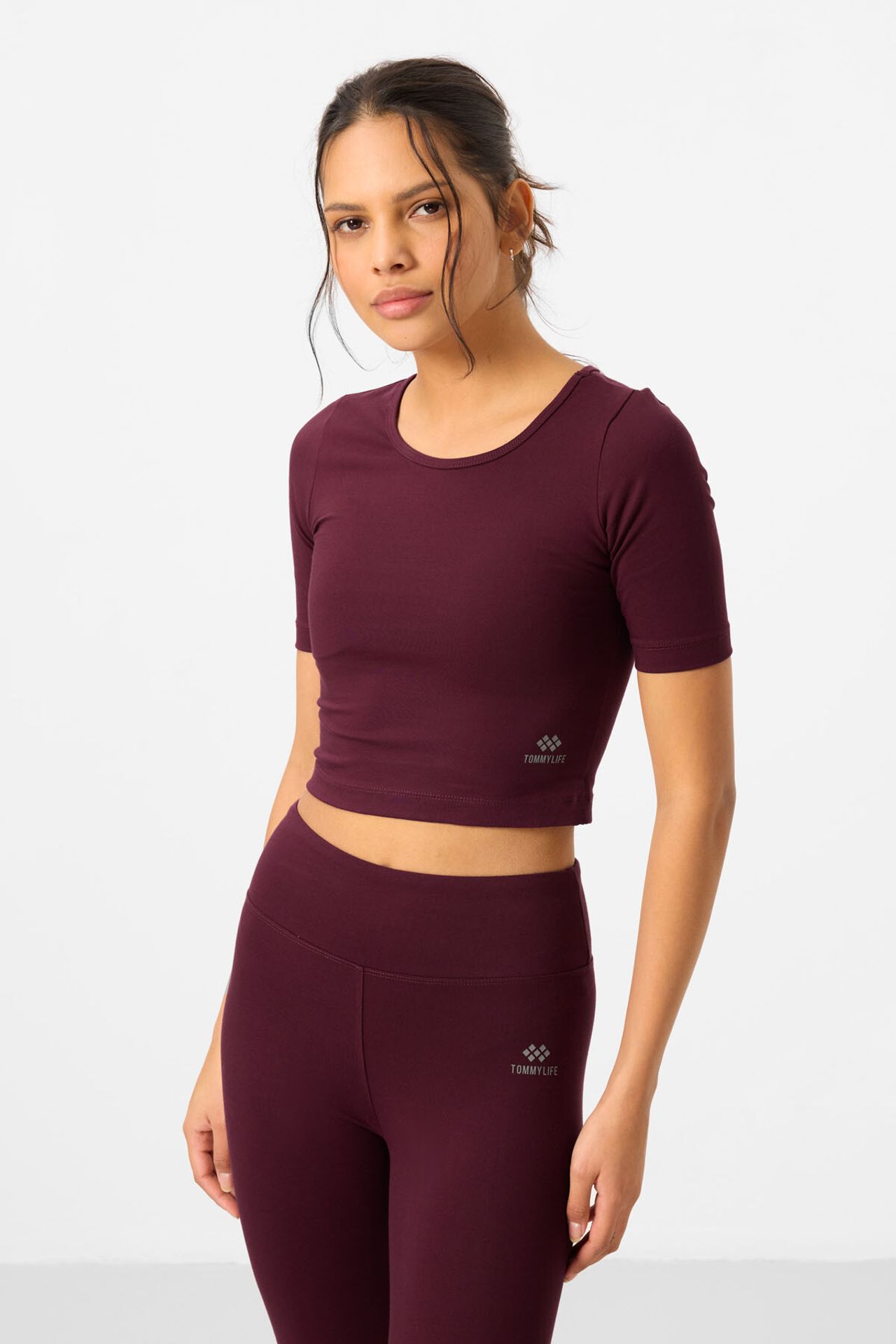 TOMMY Cotton Elastane Capri T-Shirt and Leggings Set 6