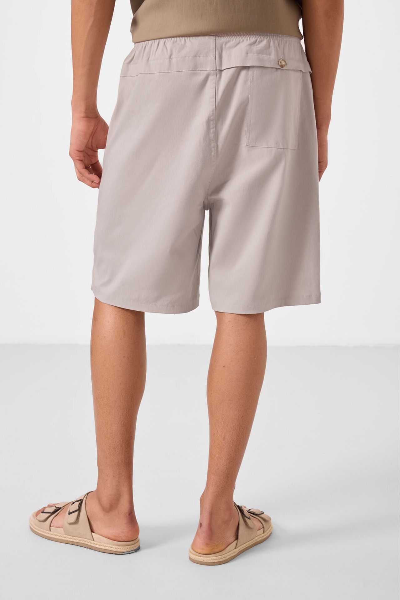 TOMMY Men's Woven Chino Shorts 6