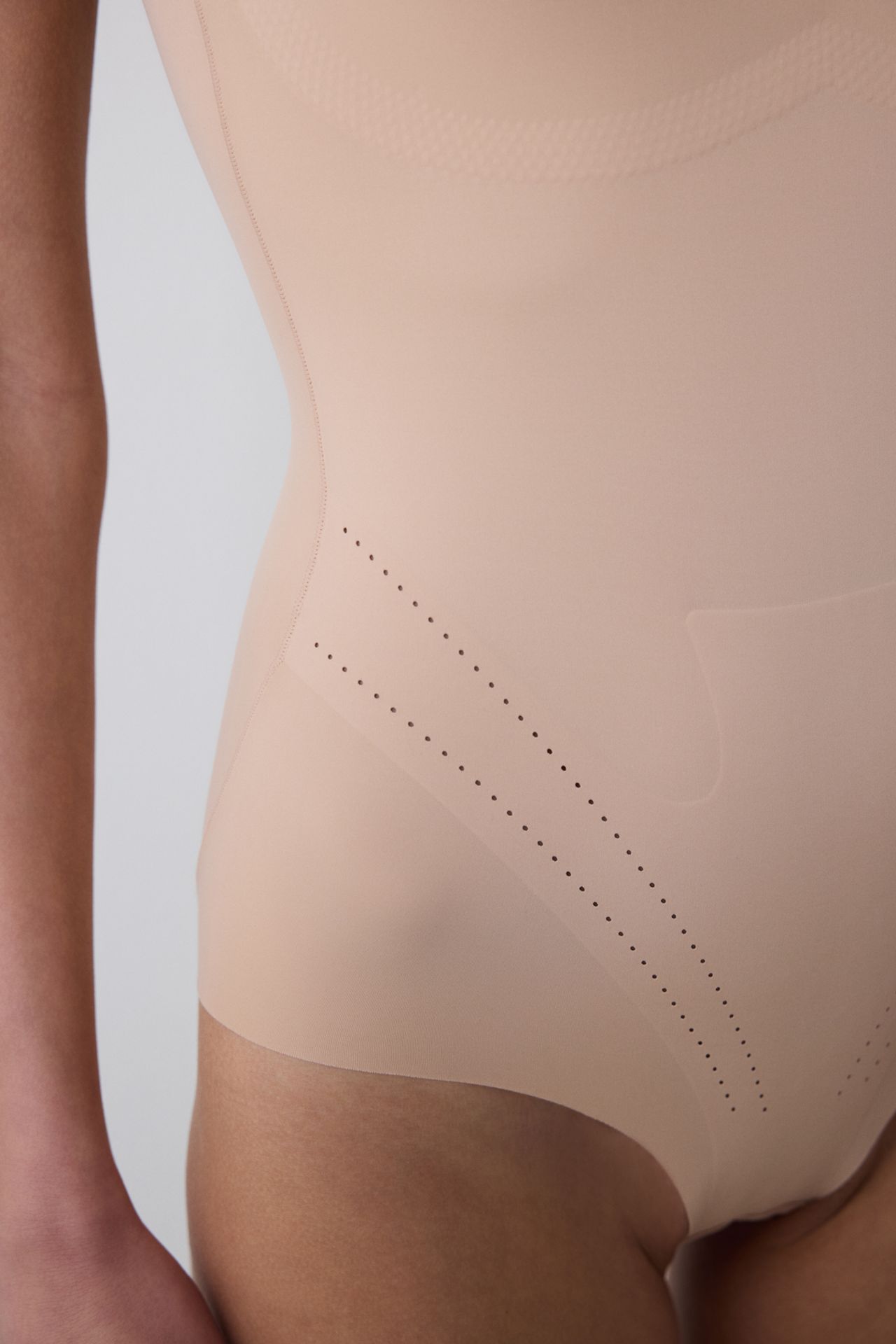 PENTI No-Show Light Bodysuit Corset