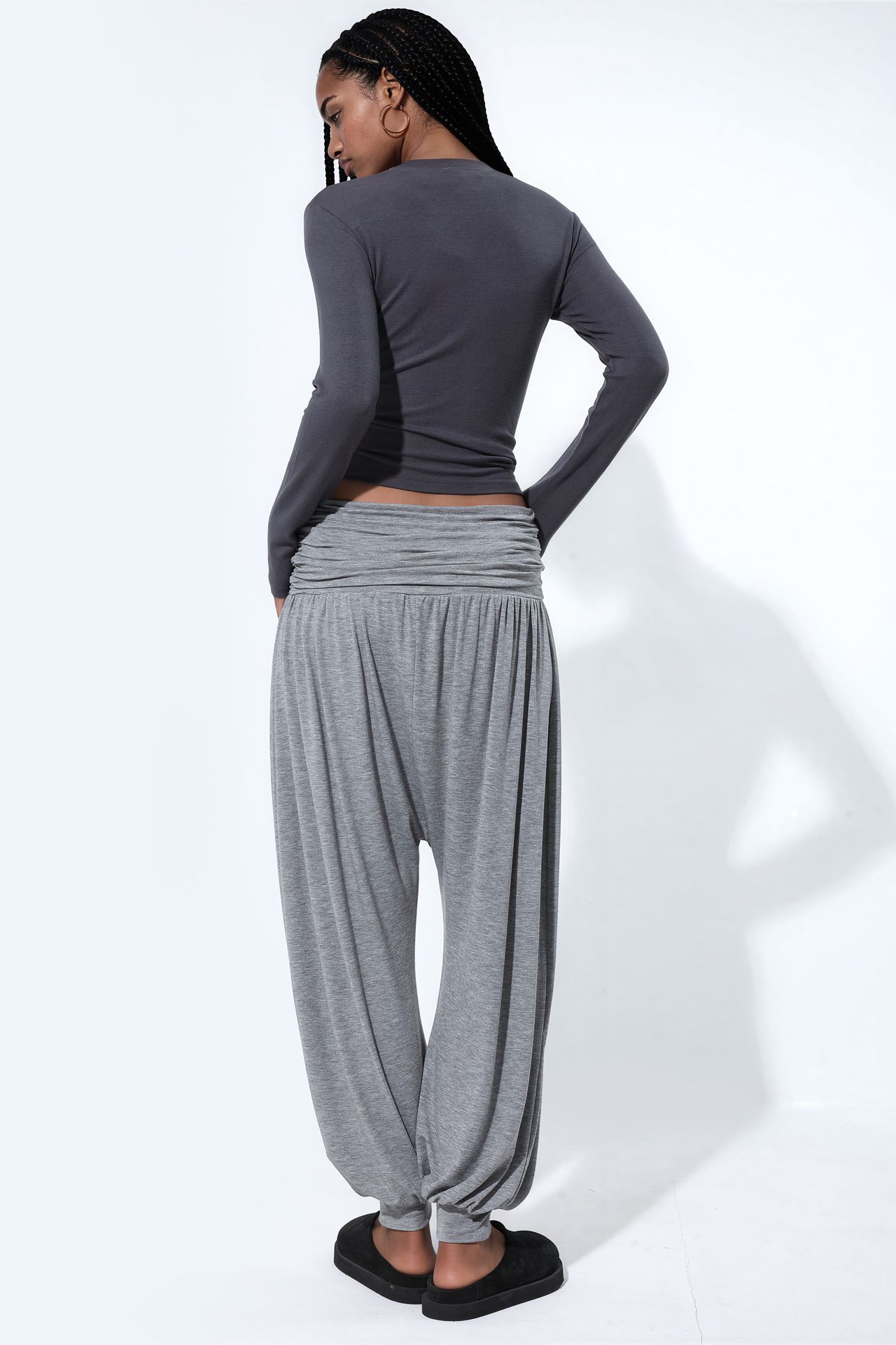 BUSEM Women's Straight-leg Trousers 3