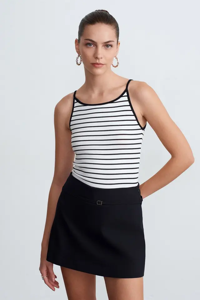 DILVIN Striped Sleeveless Cami Blouse