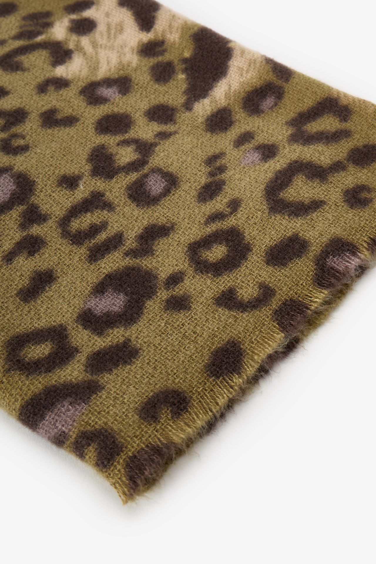 PENTI Barbara Zebra Pattern Scarf 3