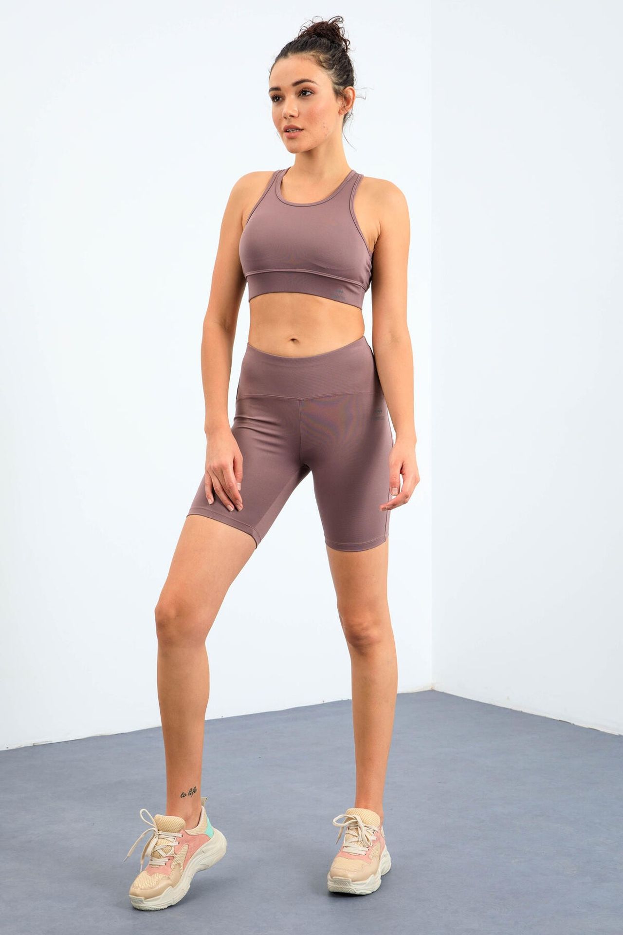 TOMMY High-Waist Sleeveless Active Set 5