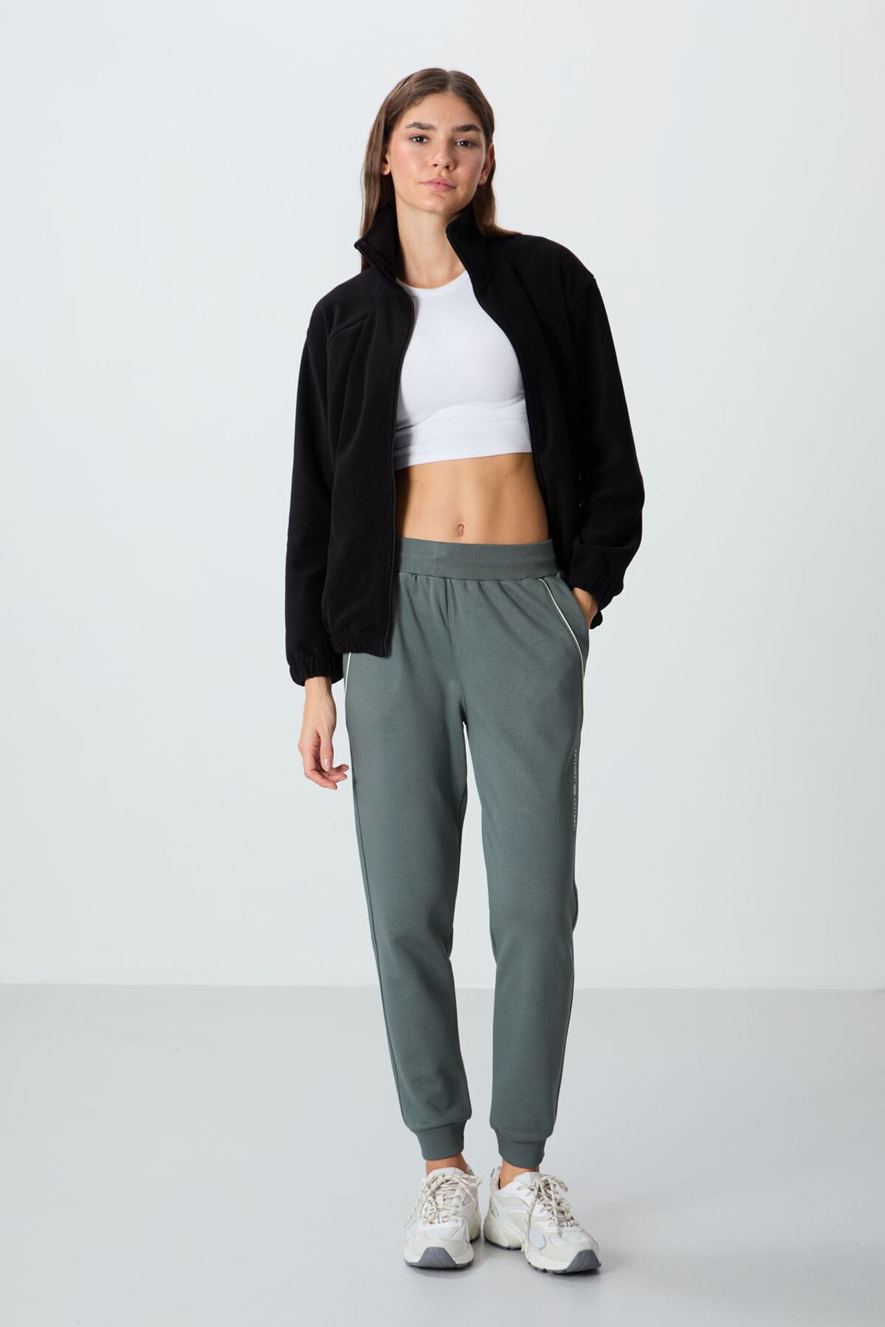 TOMMY Women's Cotton-blend Jogger Sweatpants 1