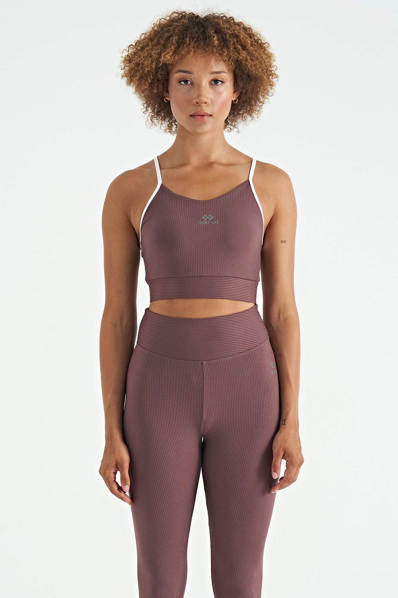 TOMMY Fitted Sleeveless Crop Sports Top 1