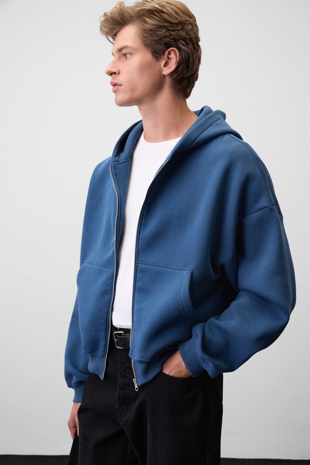 GRIMELANGE Relaxed Fit Plain Sweatshirt 3
