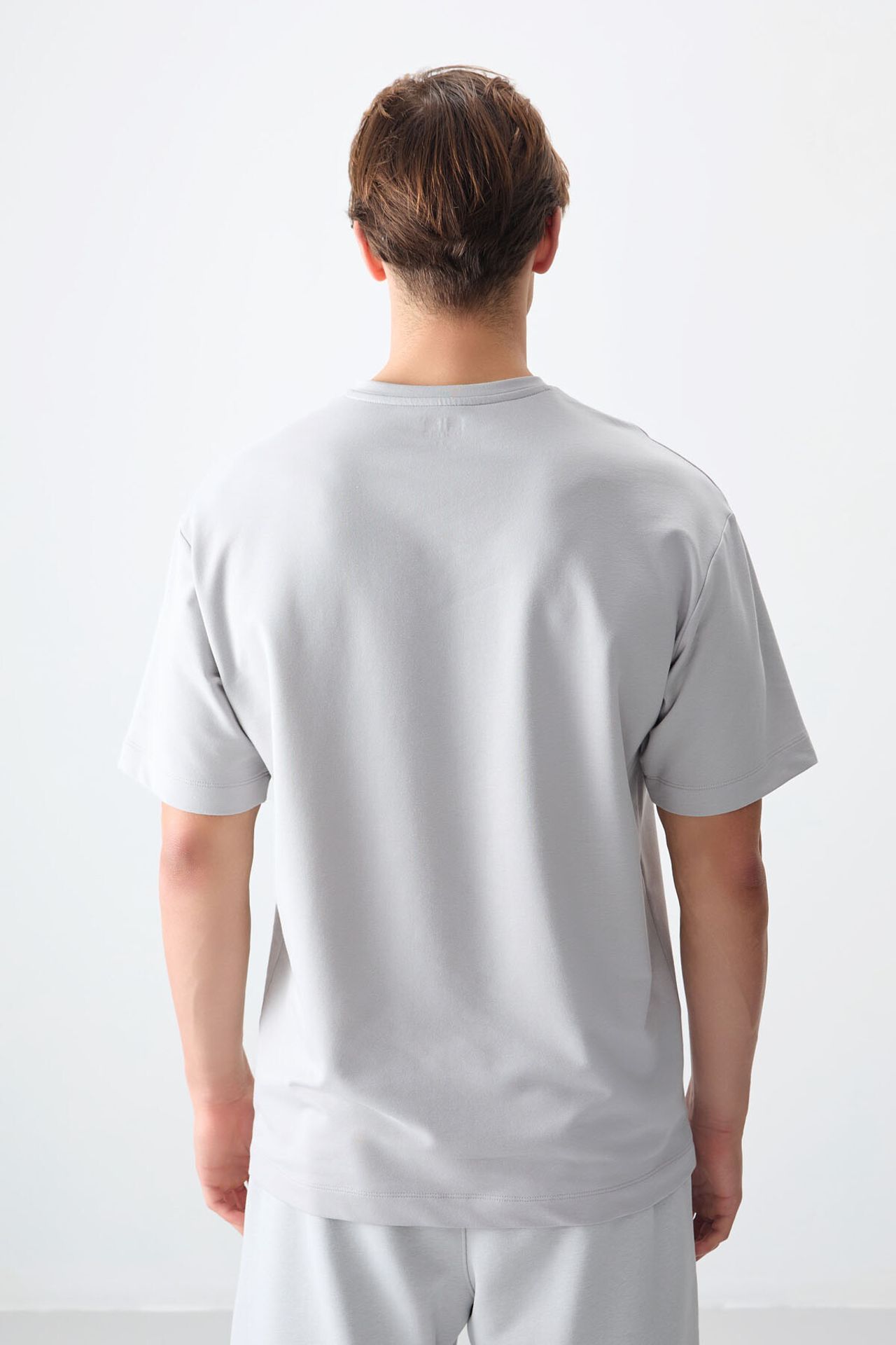 TOMMY Oversized Printed Crew Neck T-Shirt 5