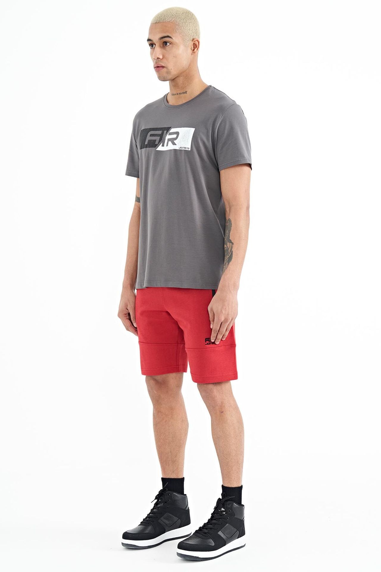 TOMMY Men's Solid Knit Sweat Shorts 4