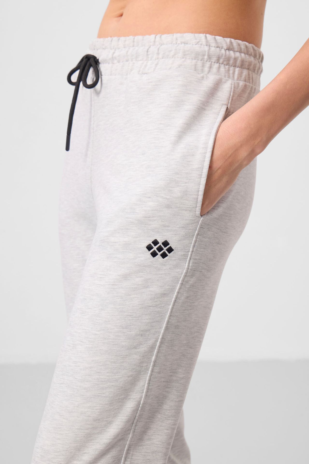 TOMMY Women’s Knit Tracksuit Set 4
