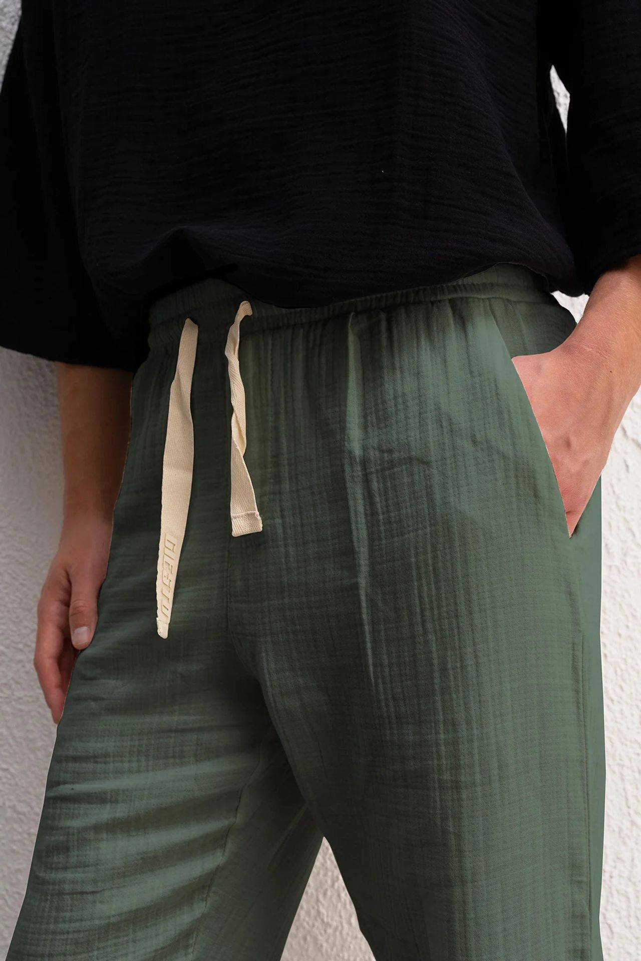 GIESTO Textured Cotton Drawstring Waist Straight Leg Pants 2