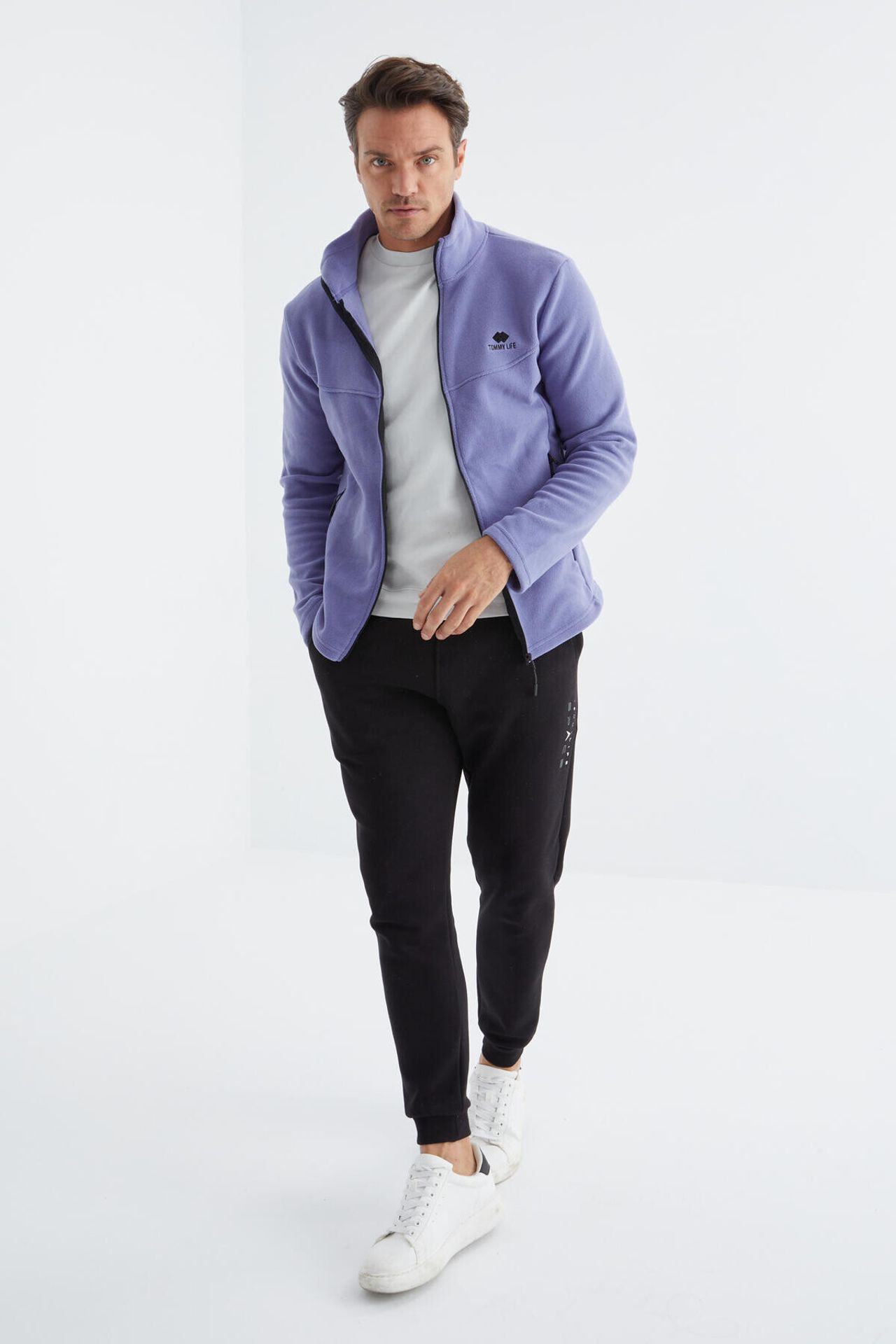 TOMMY Men's Plush Zip-Front Sweatshirt 4