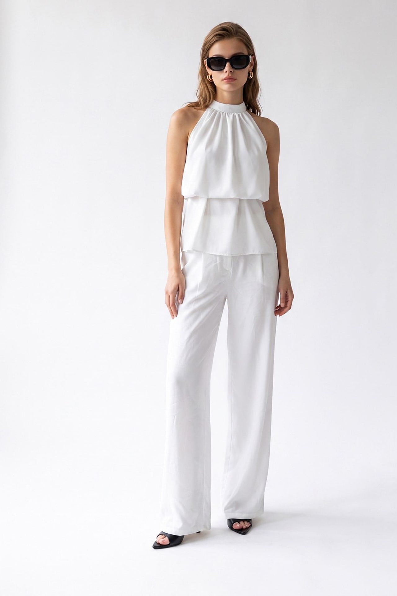 MIXRAY Halter Blouse And Wide-leg Pants Set 1