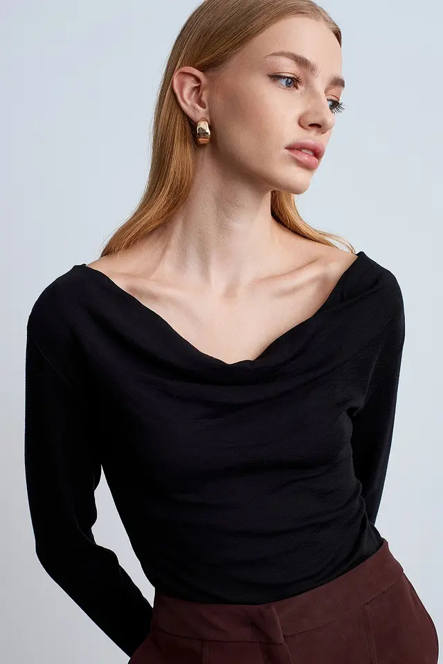 DILVIN Fitted Wool Knit Cowl Neck Blouse
