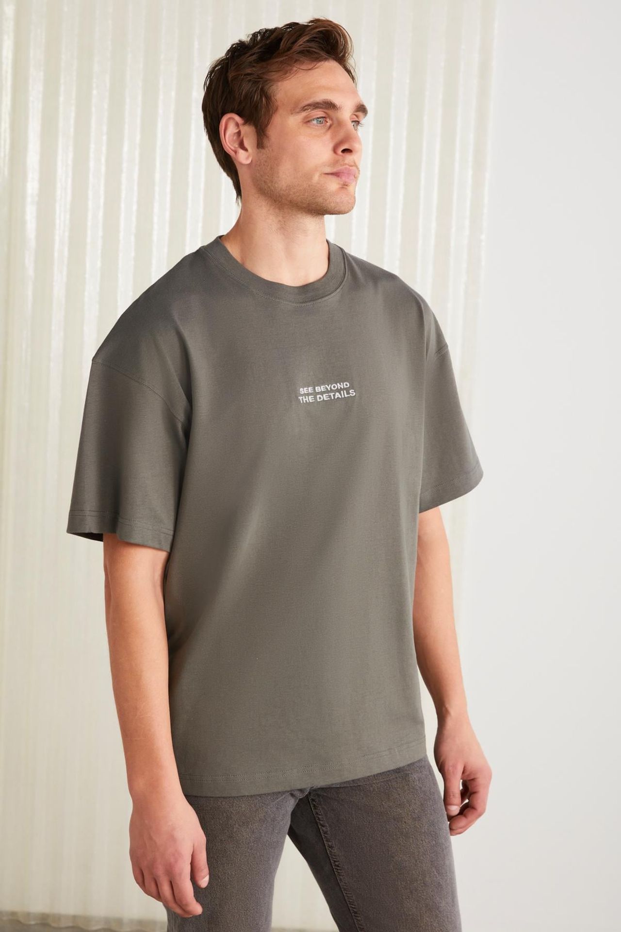 GRIMELANGE Oversized Printed Crew Neck T-Shirt 1