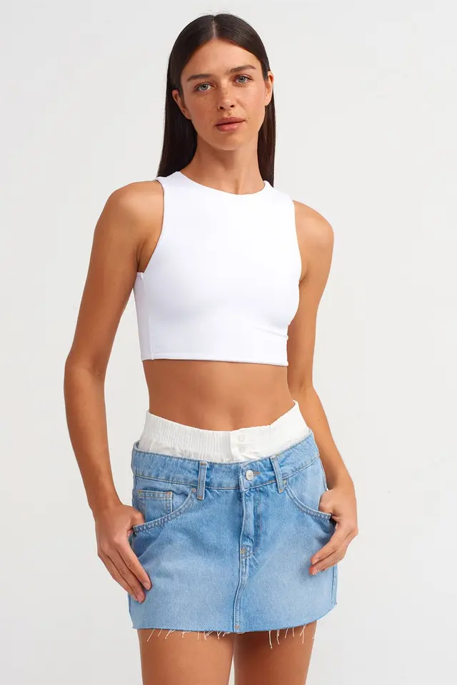 DILVIN Mid-Waist Destroyed Denim Mini Skirt