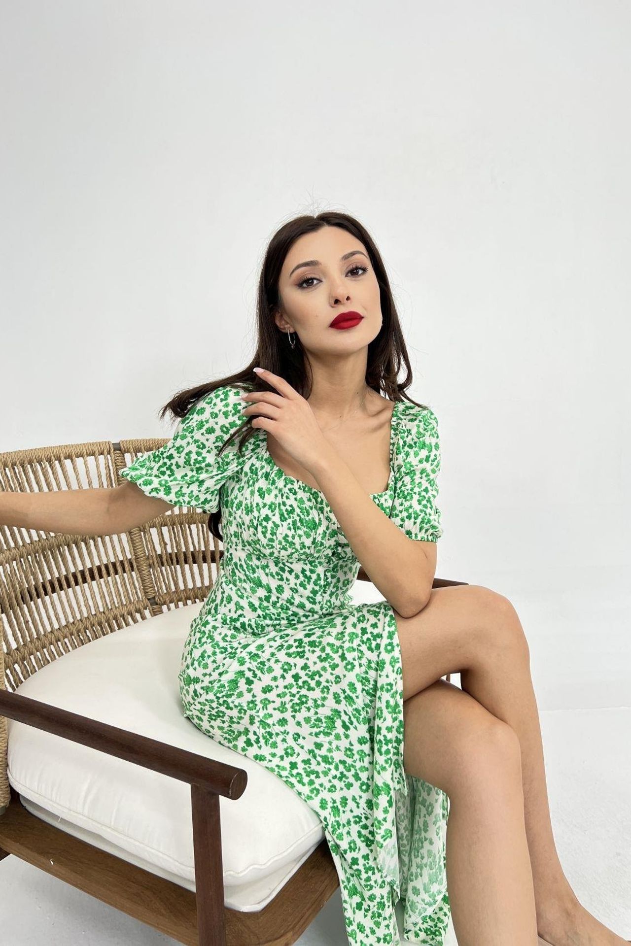 JANES Patterned Midi Dress with Square Collar 4