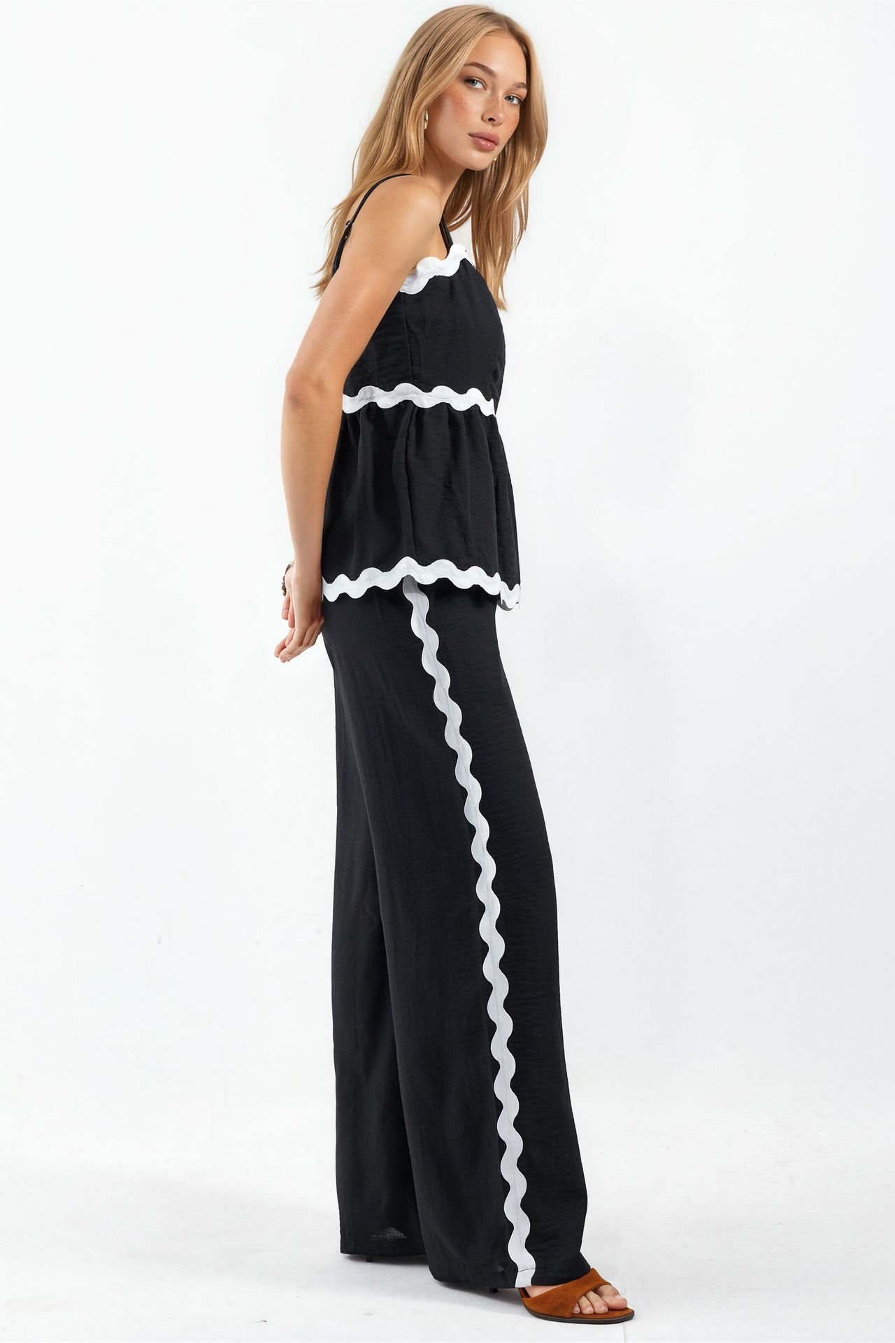 MSN Strapless Linen Blouse And Wide-leg Trouser Set 2