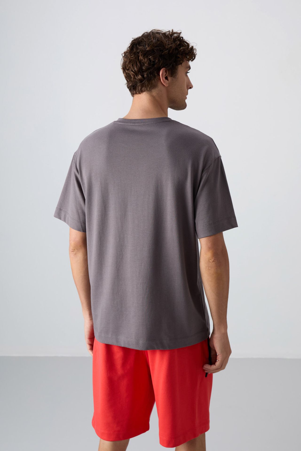 TOMMY Oversized Printed Logo Crew Neck T-Shirt 5