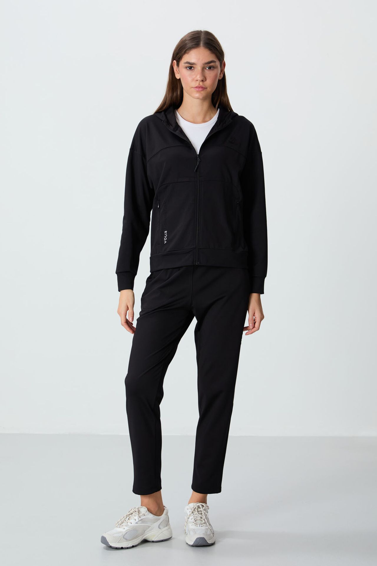 TOMMY Women’s Hooded Zip Sweatshirt And Pants Set 1