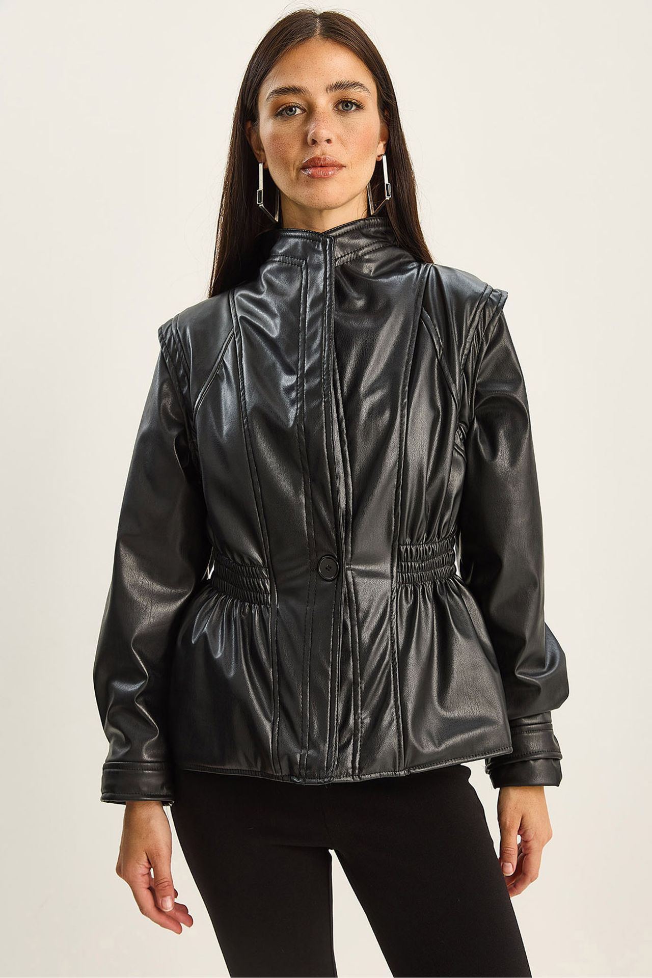 LUCCI Zipped Oversize Faux Leather Jacket 1