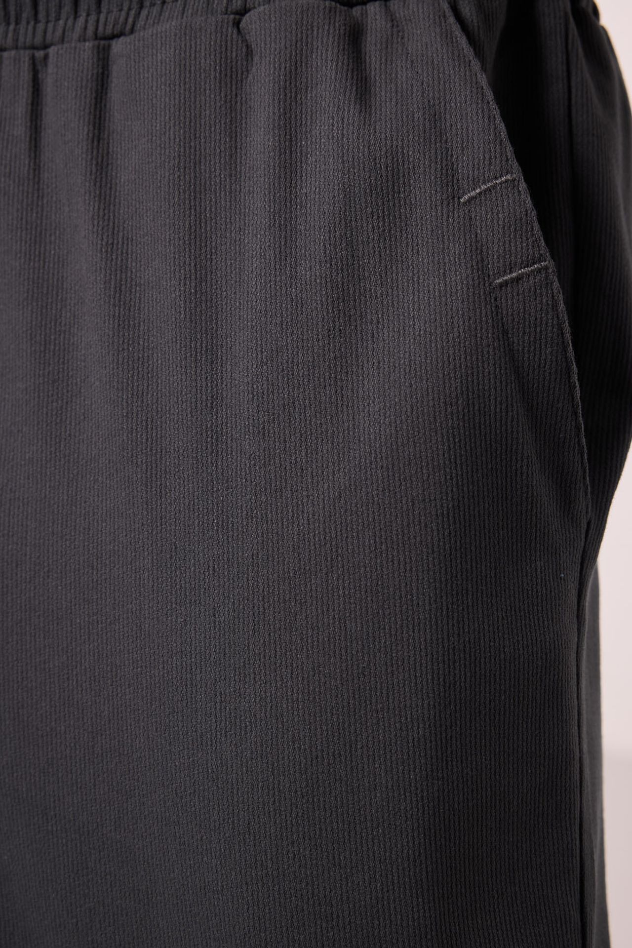 TOMMY Straight-Leg Pull-On Chinos 5