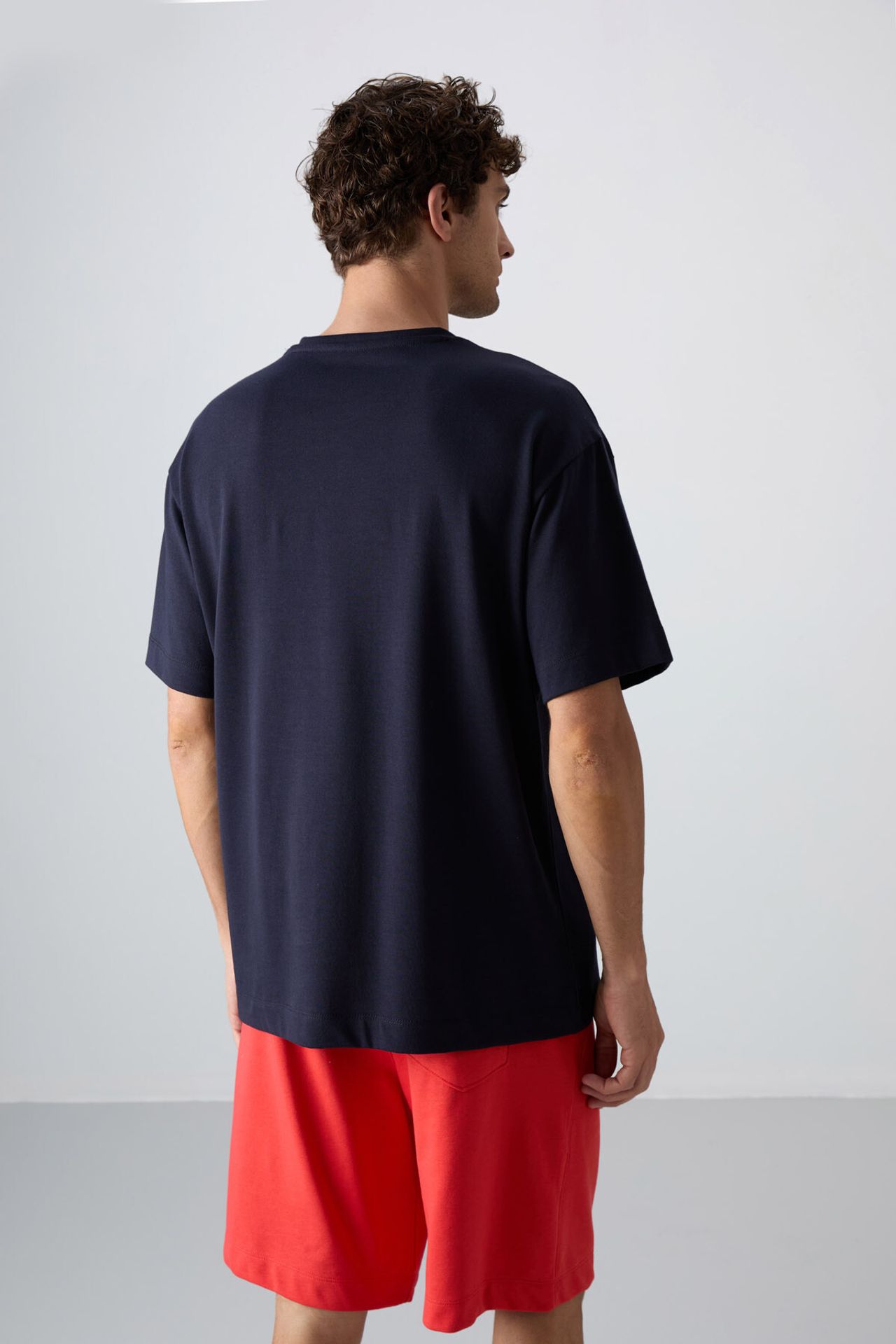 TOMMY Oversized Logo Crew Neck T-Shirt 5