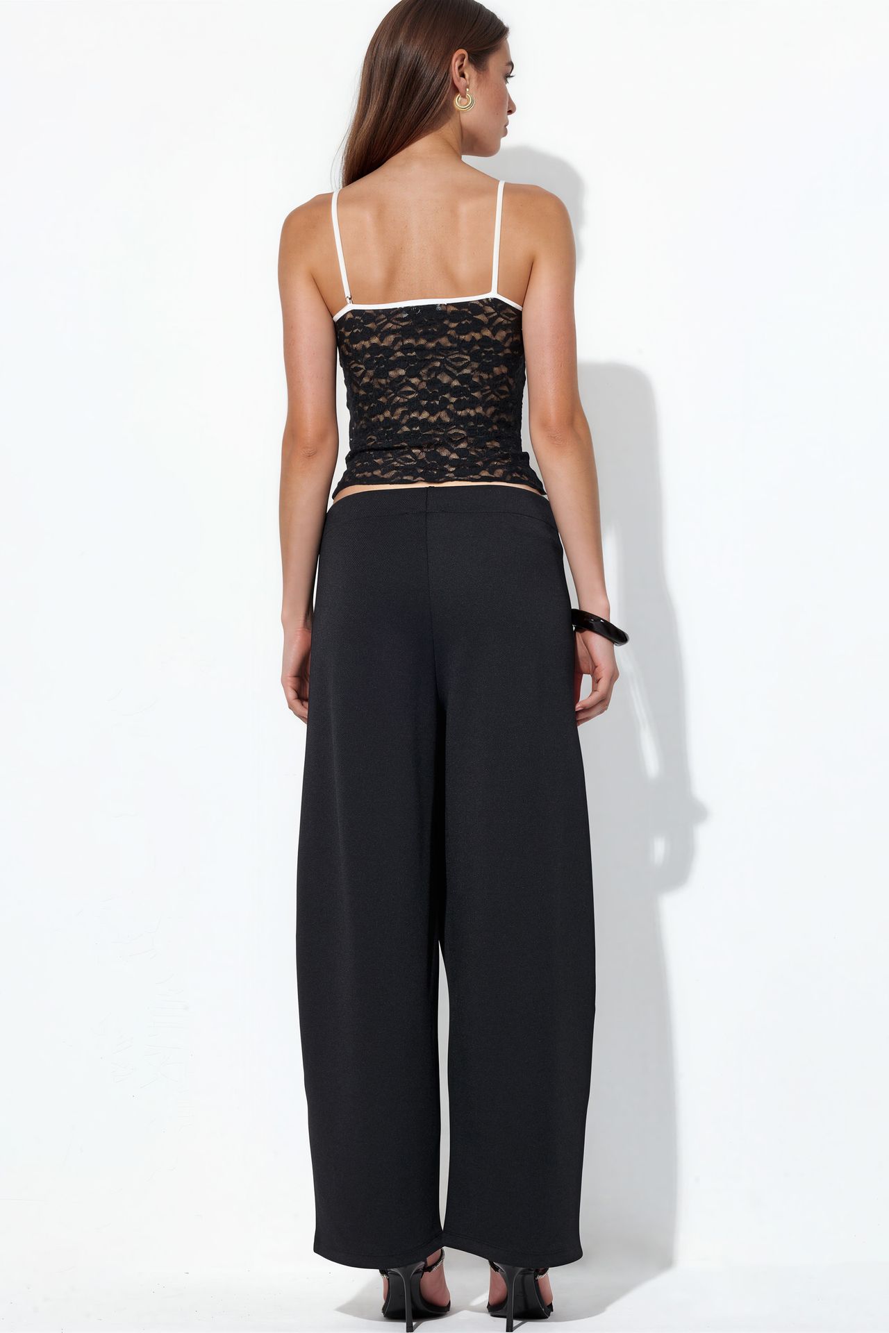 BUSEM Women's High-waist Wide-leg Crepe Trousers 3