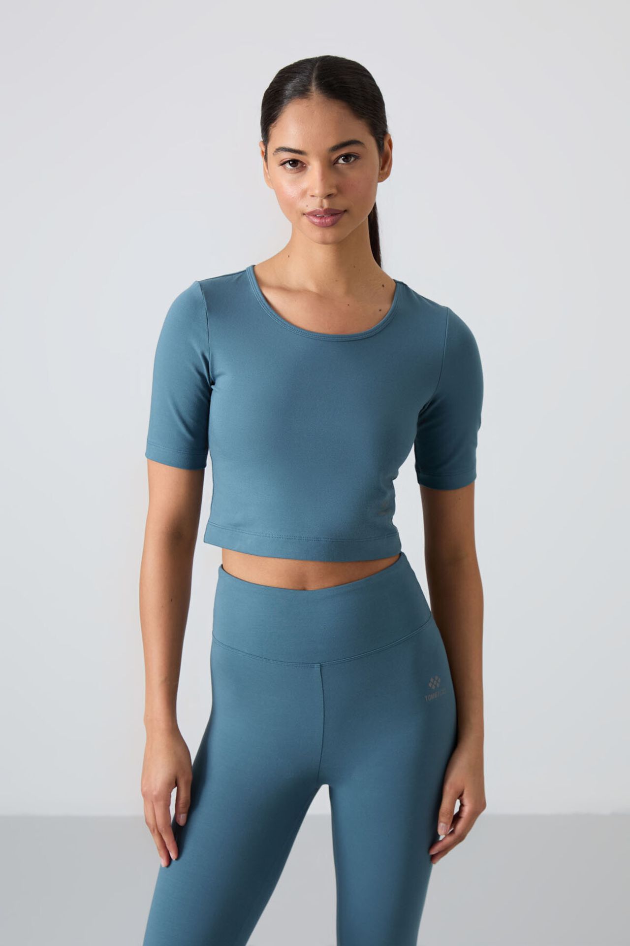 TOMMY Cotton Elastane Capri T-Shirt and Leggings Set 6