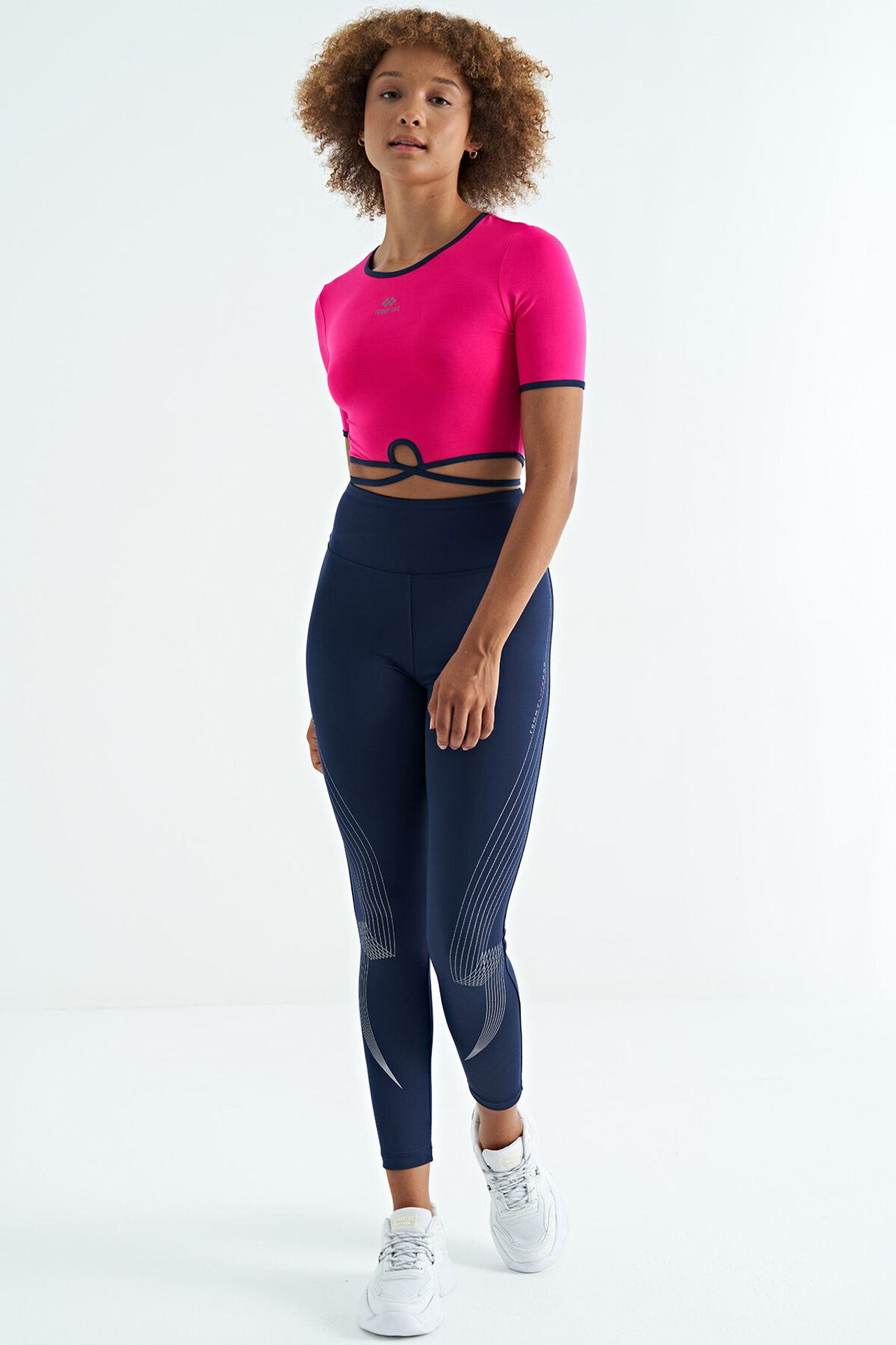 TOMMY Elastic Crop T-Shirt with Crew Neck 6