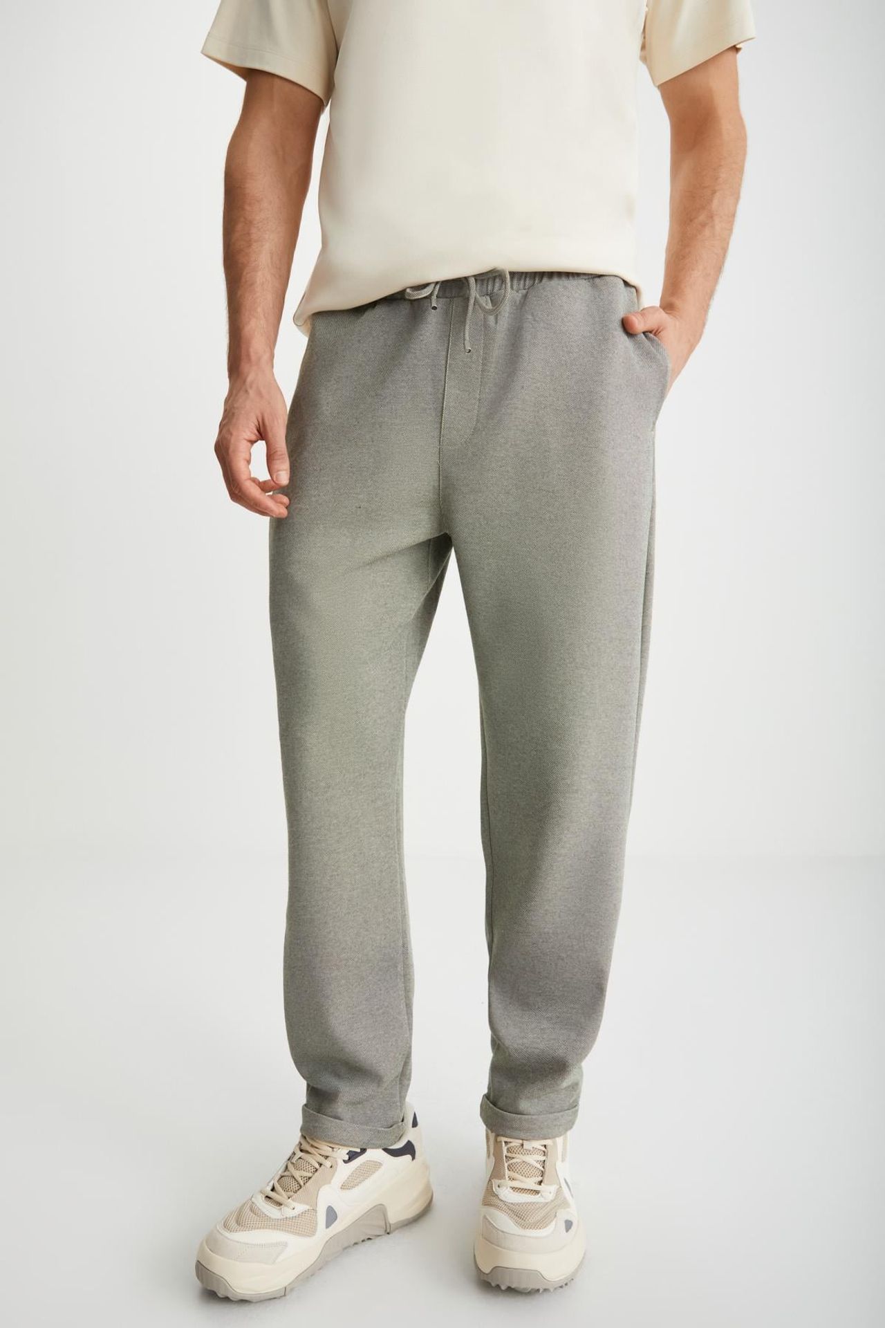 GRIMELANGE Straight-Leg Relaxed Fit Sweatpants 3
