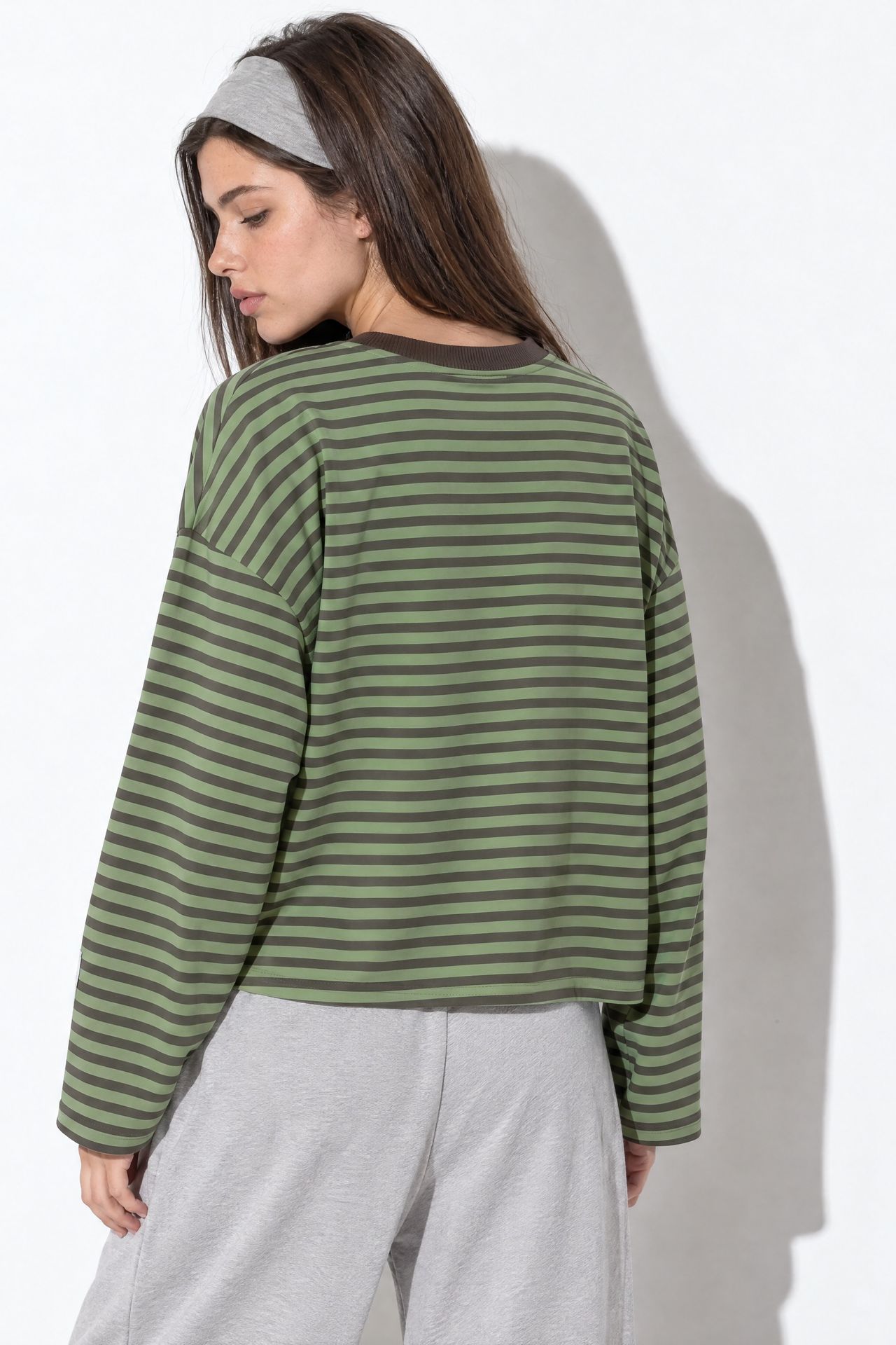 Çizgili Sweatshirt 4