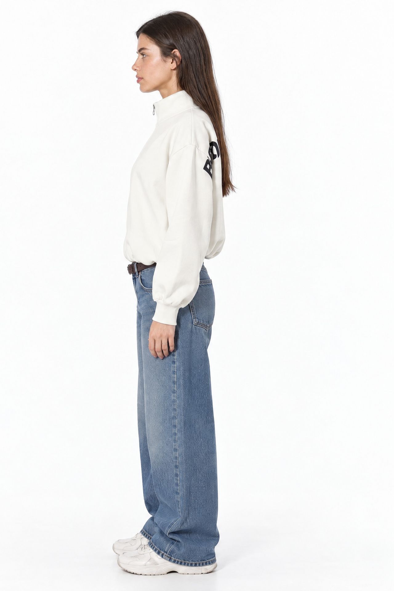 BUSEM Bol Kesim Yarım Fermuarlı Kısa Sweatshirt 3