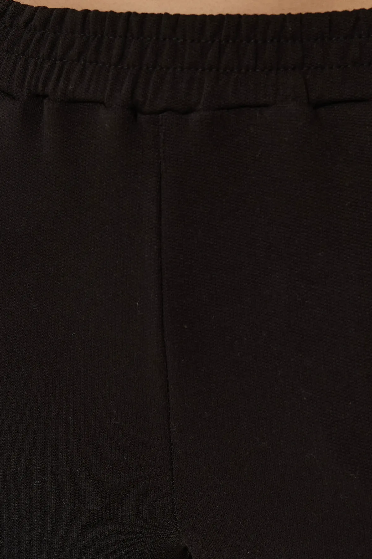 Basic Sweatpants 5
