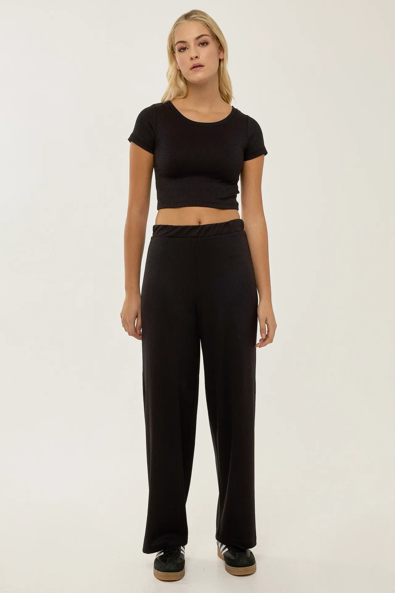 Knit Crop Shirt & Elastic Belt Pants Set