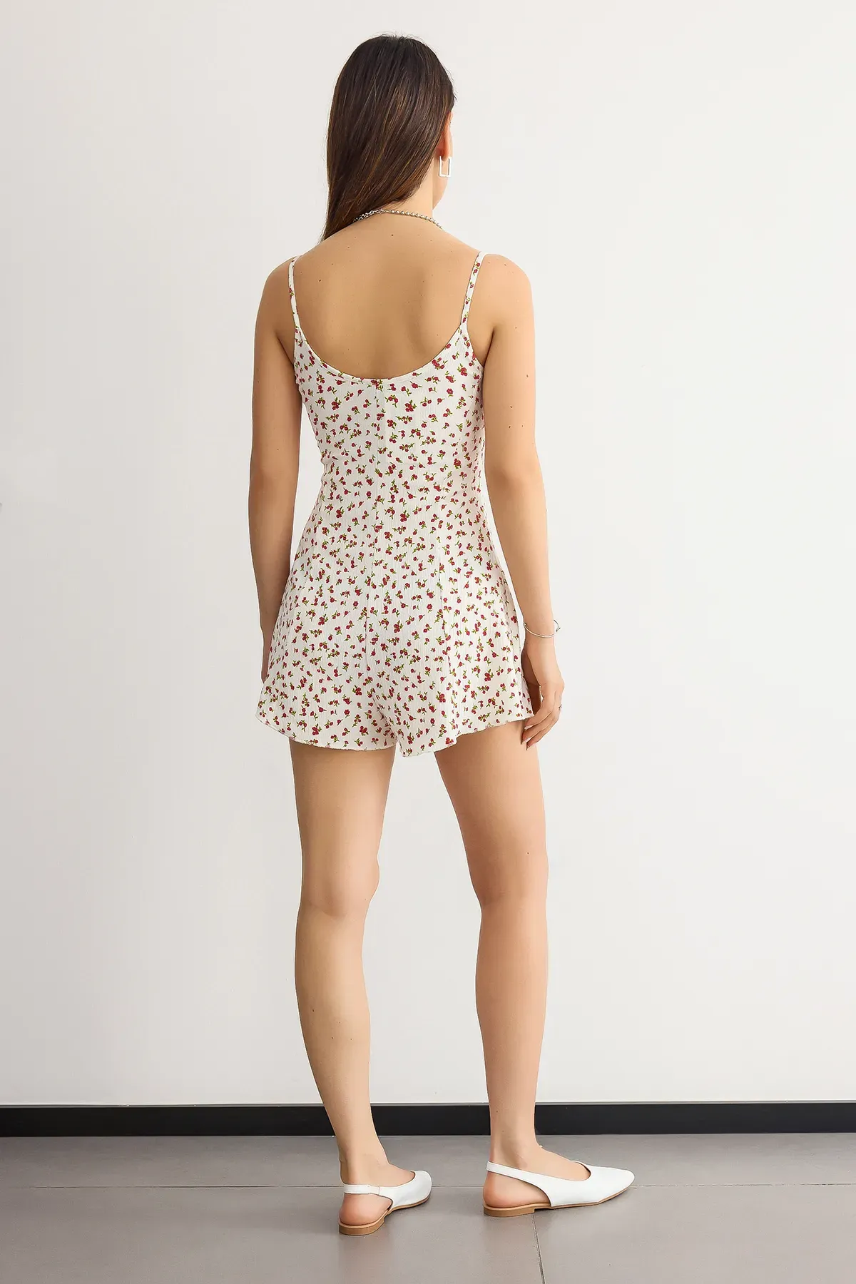 Floral Woven Spaghetti-Strap Playsuit 4