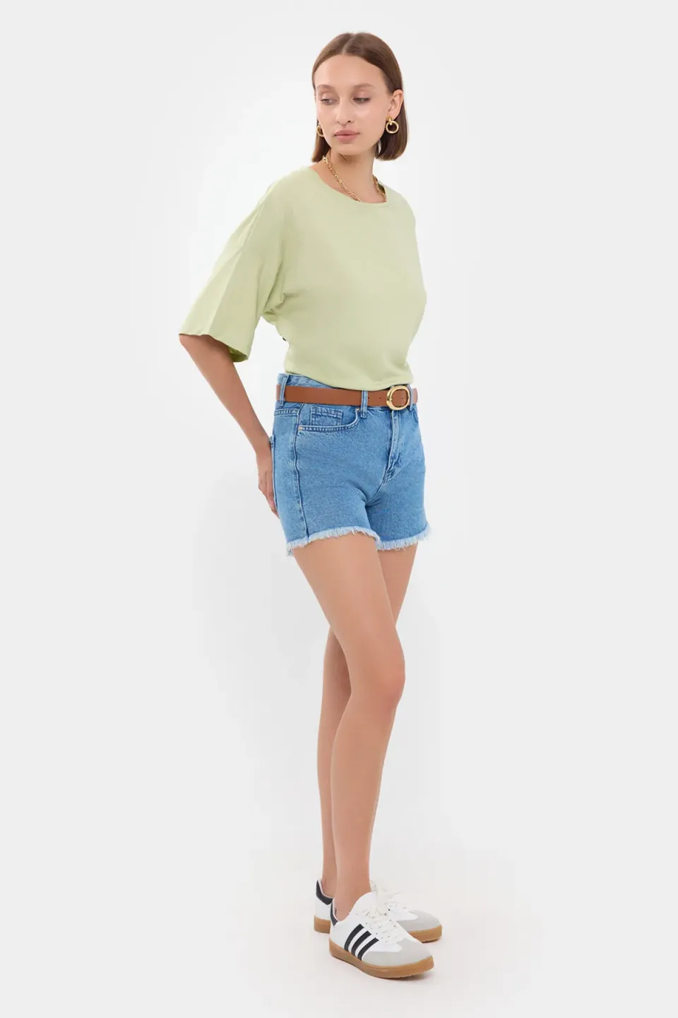 Basic Short Sleeve Round Neck T-Shirt