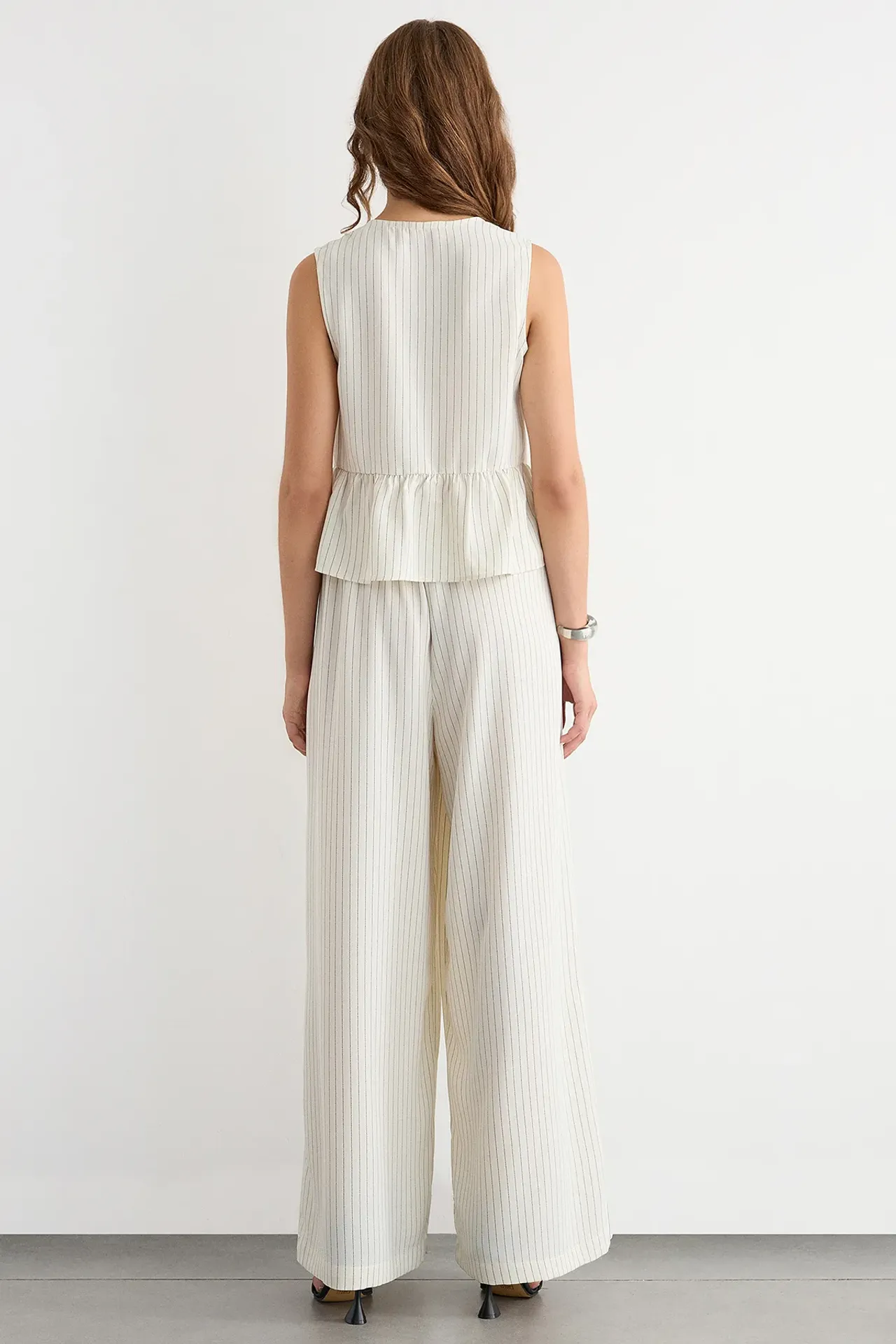 Wide-Leg Striped Pleated Pants