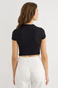 black-image-3