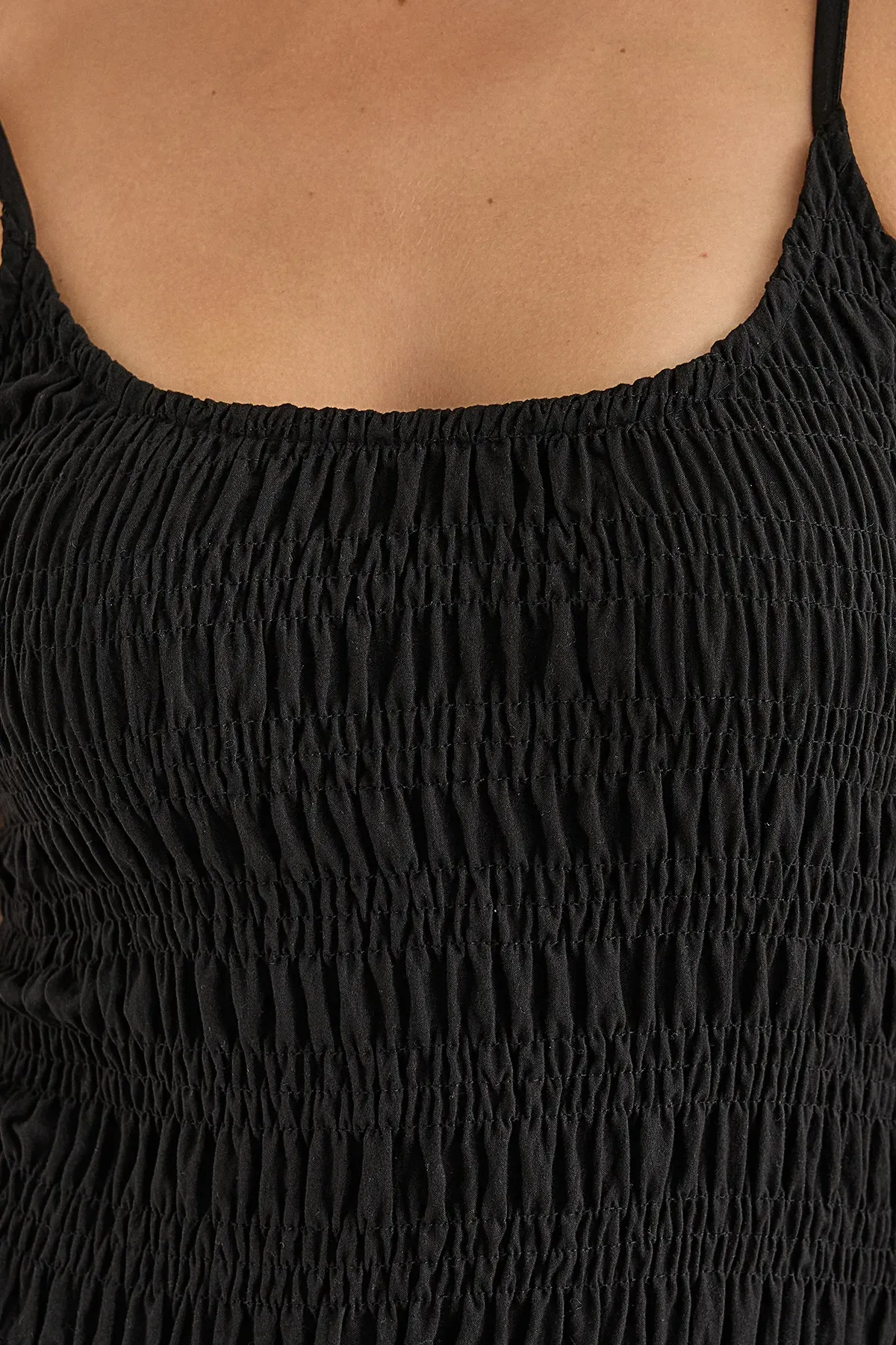Sleeveless Smocked Midi Dress with Strap Detail 5